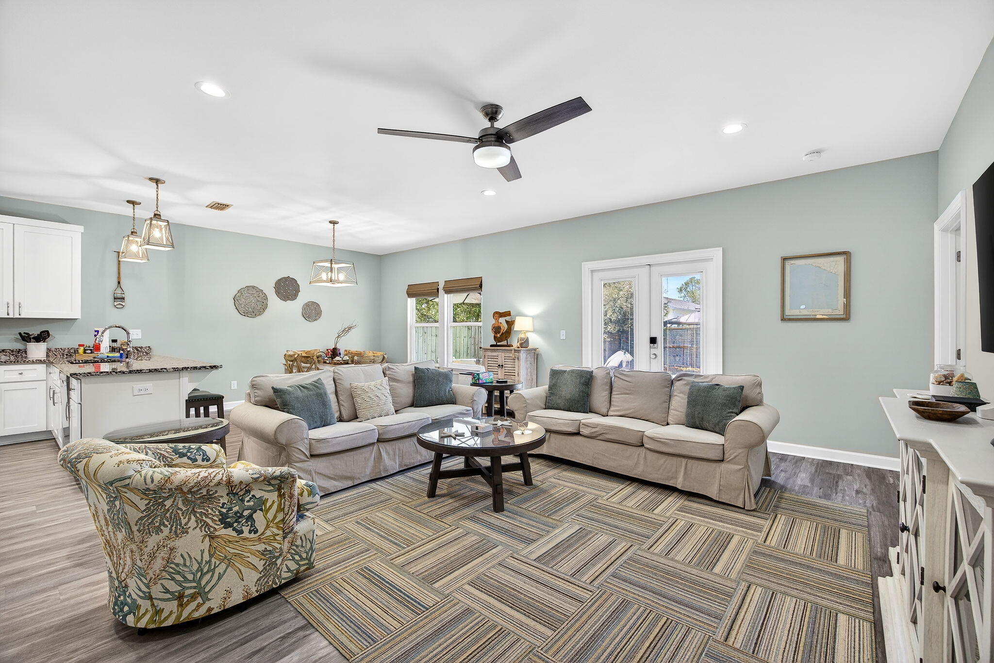 LAGUNA BEACH ESTATES 7TH ADDN - Residential