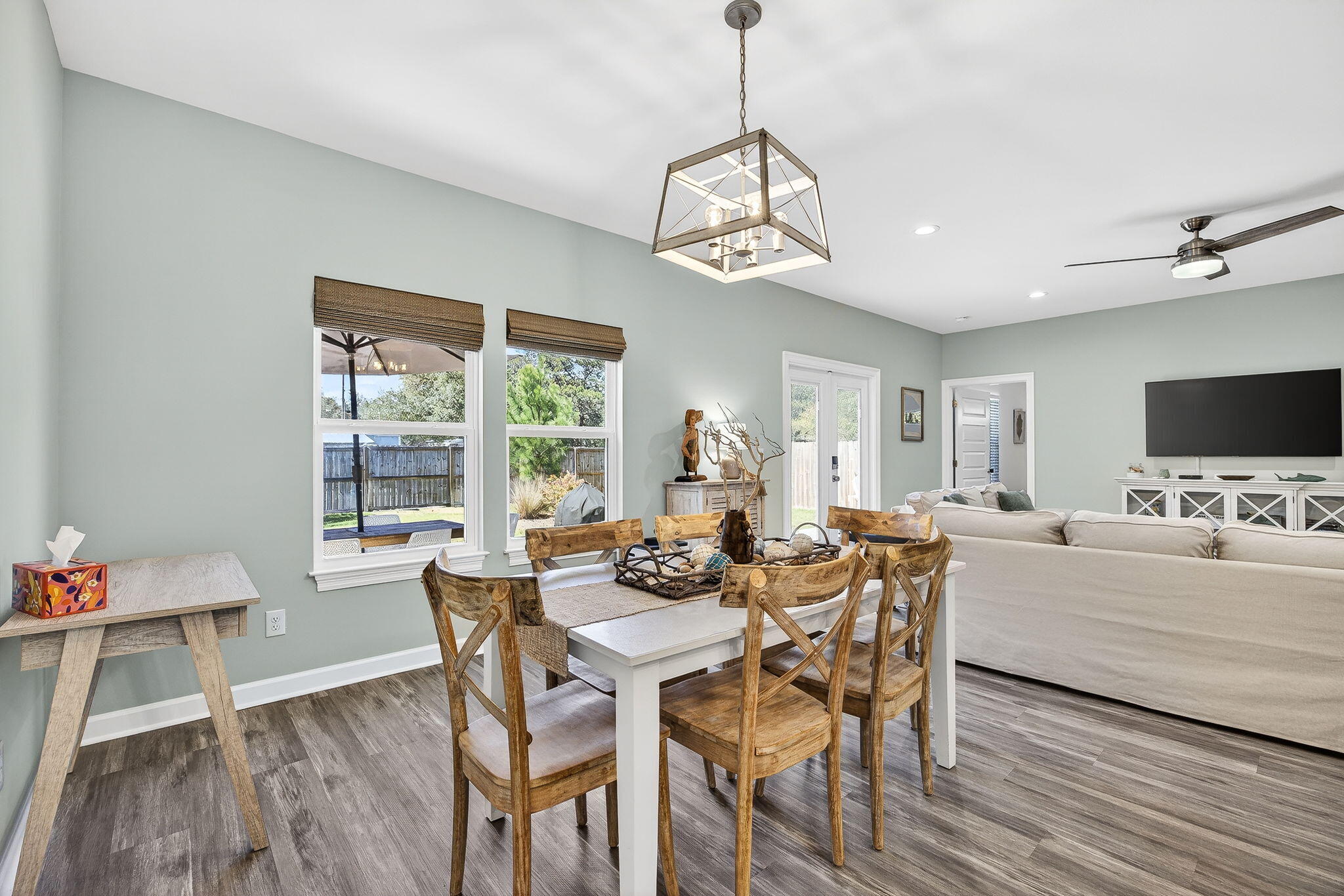 LAGUNA BEACH ESTATES 7TH ADDN - Residential