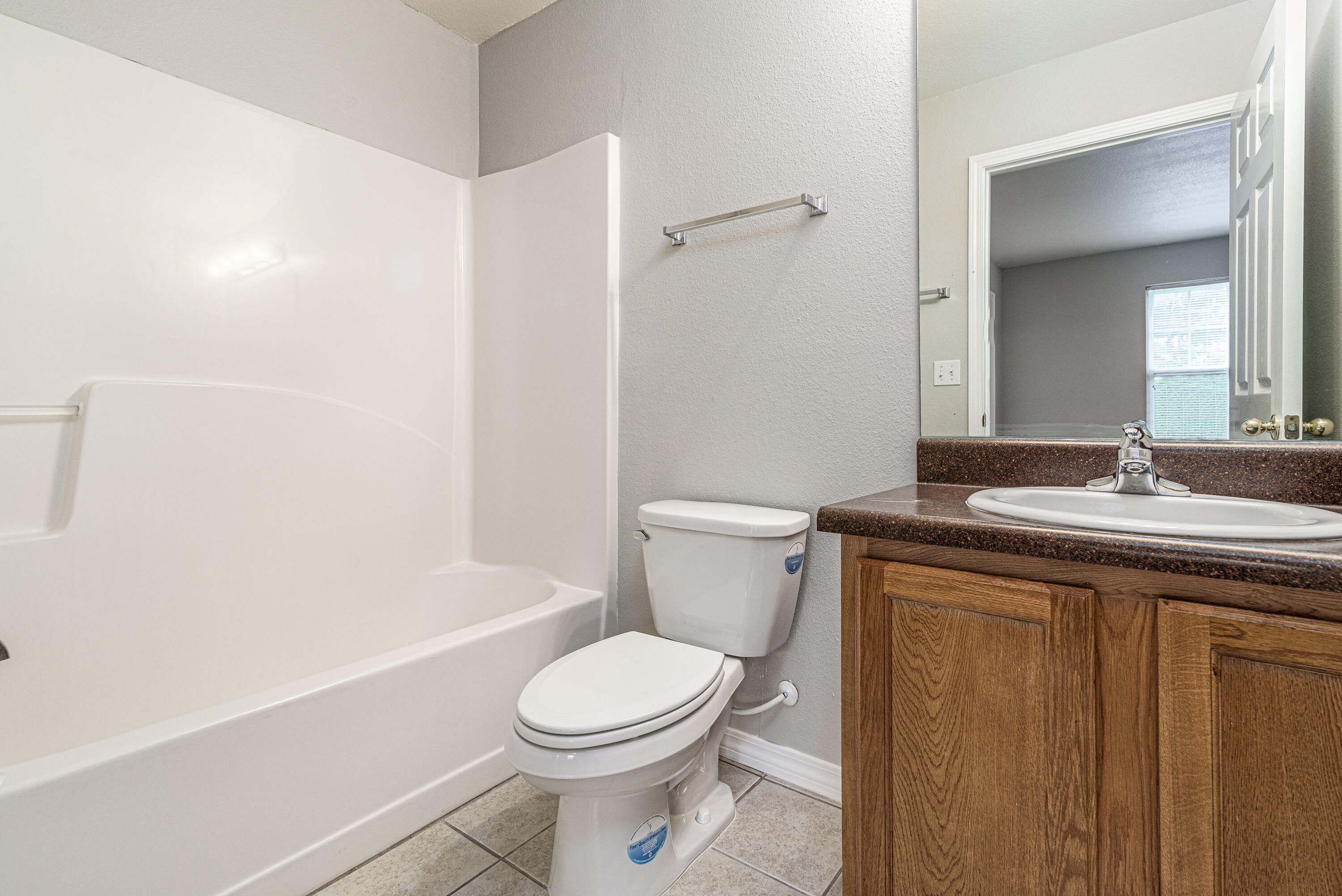 BRACKIN PLACE - Residential Lease