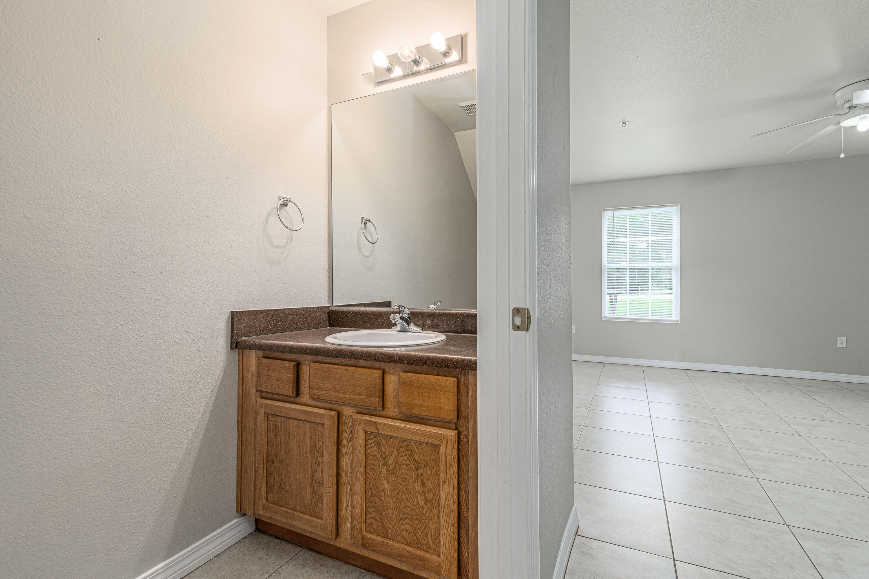 BRACKIN PLACE - Residential Lease