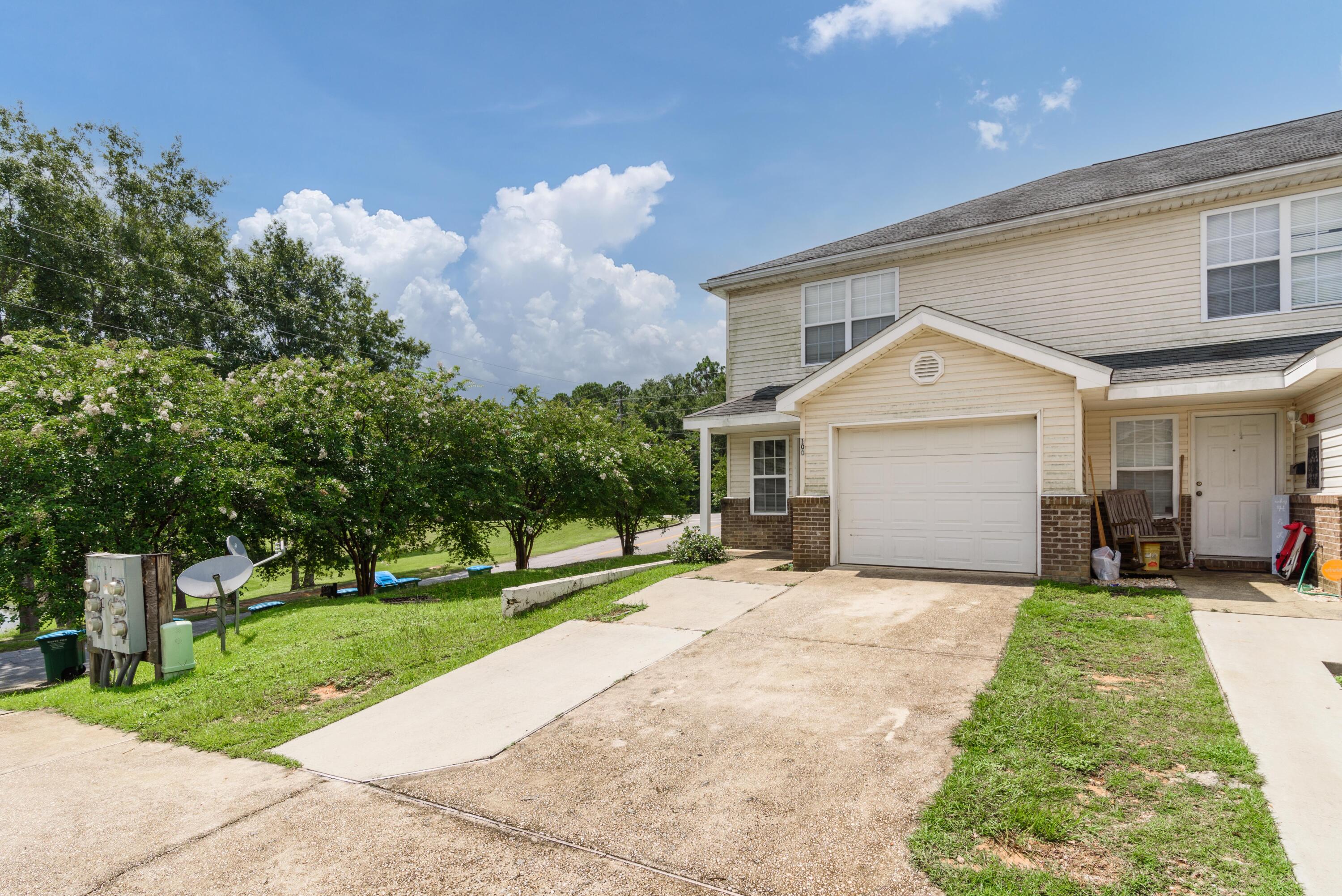 BRACKIN PLACE - Residential Lease