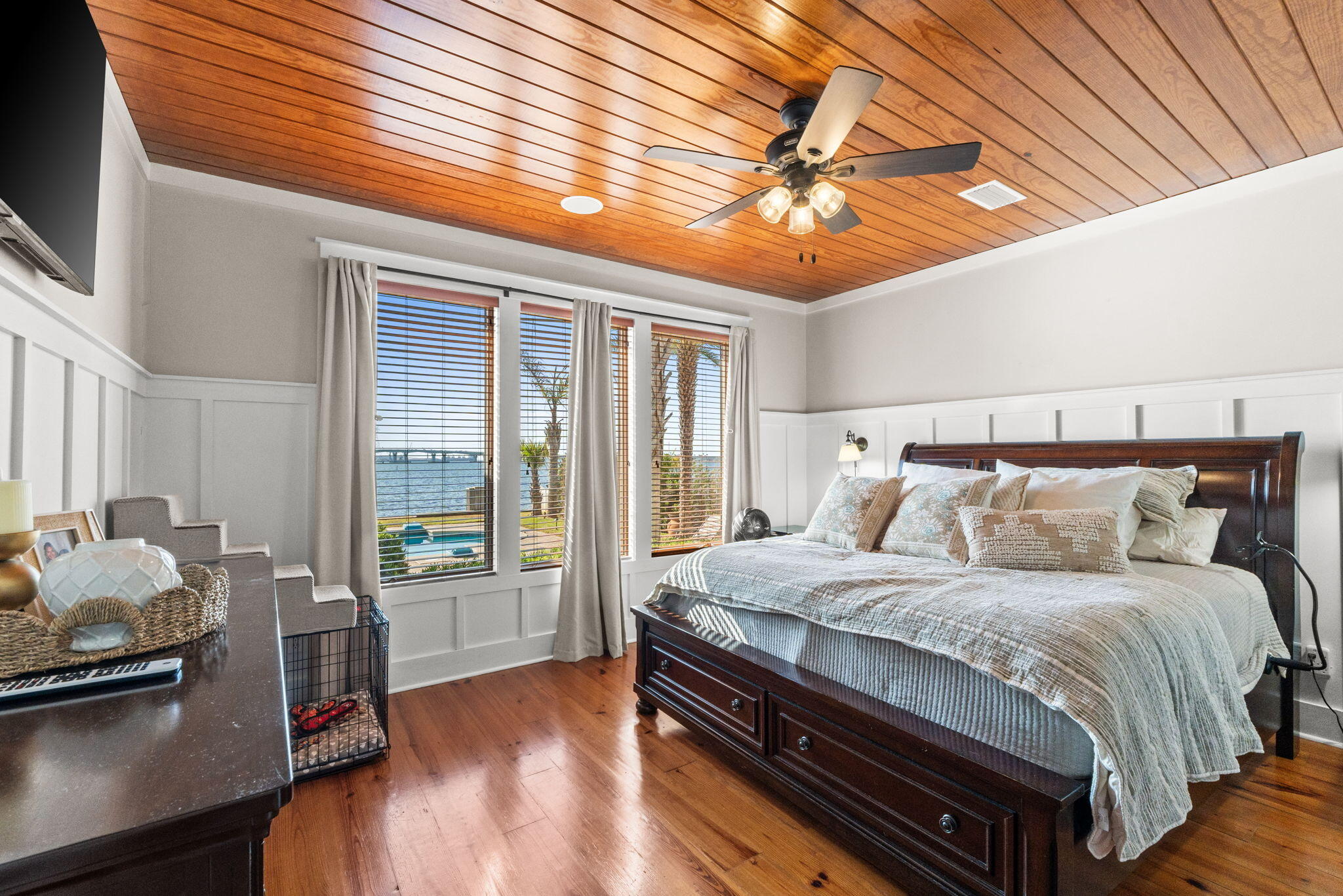 DOLPHIN BAY PH 1 - Residential