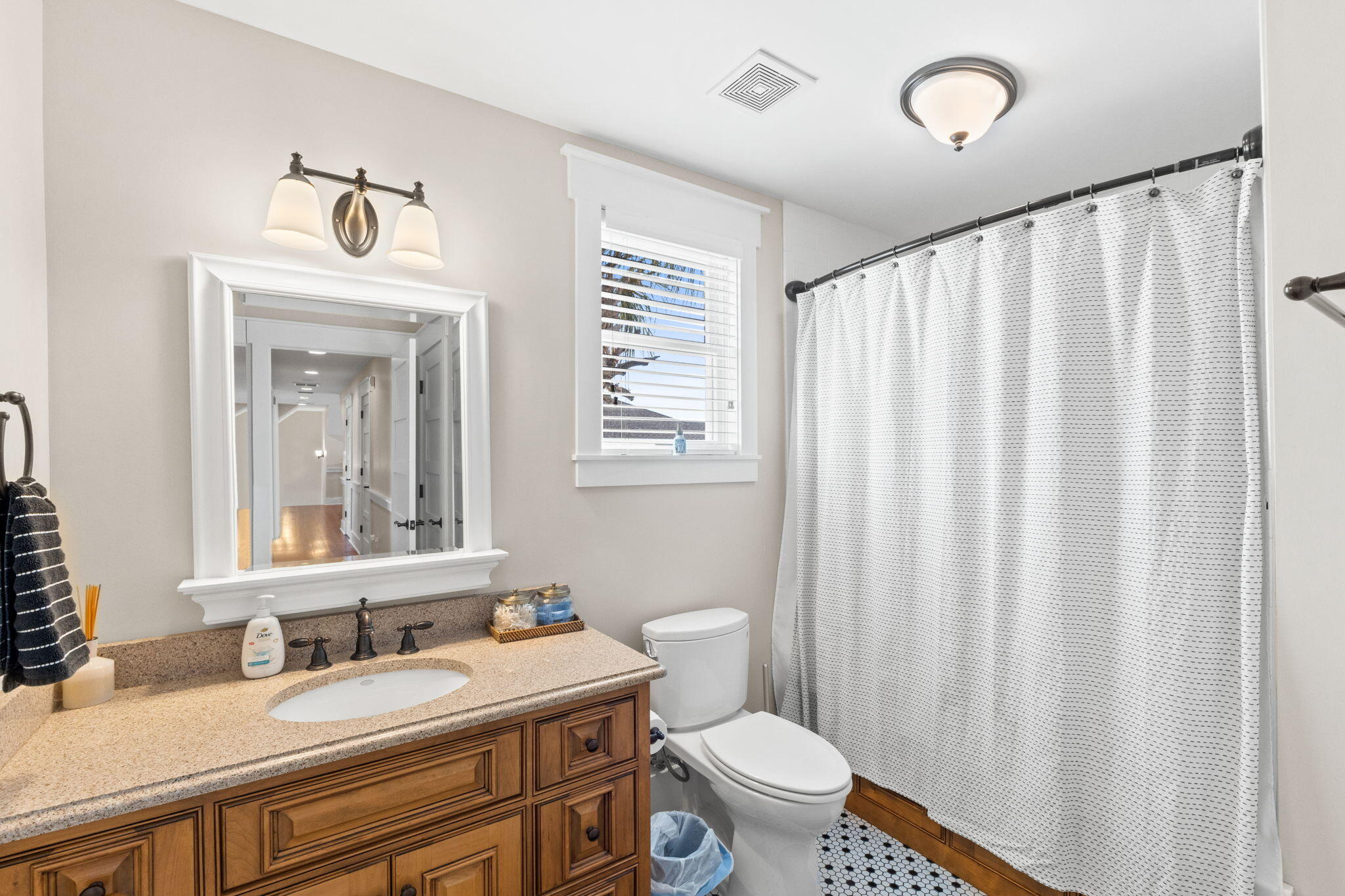 DOLPHIN BAY PH 1 - Residential