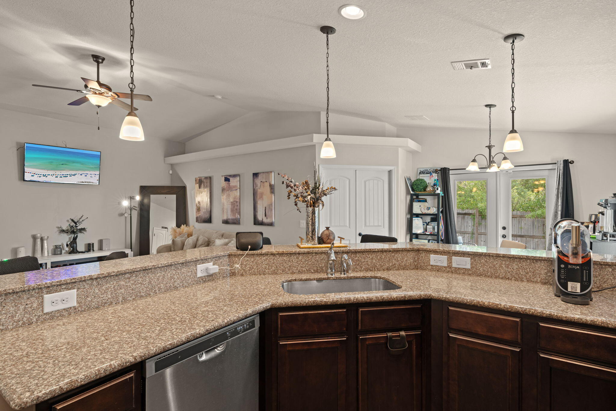 Taylor Farms - Residential Lease