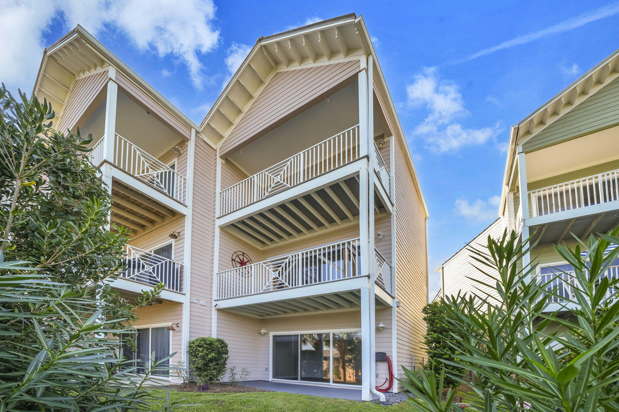 3695 Scenic Highway 98 803