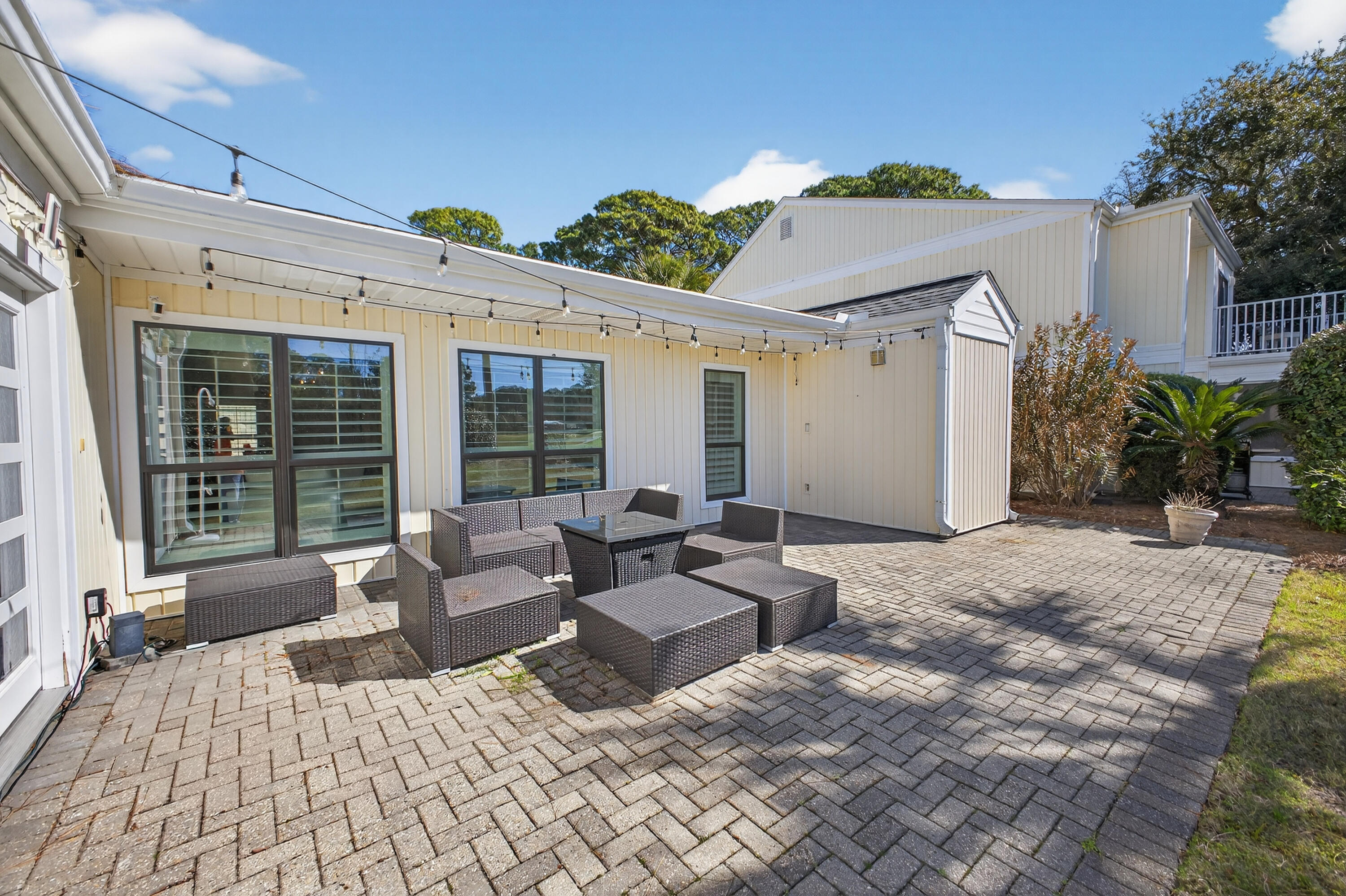 SANDPIPER VILLAGE CONDO - Residential