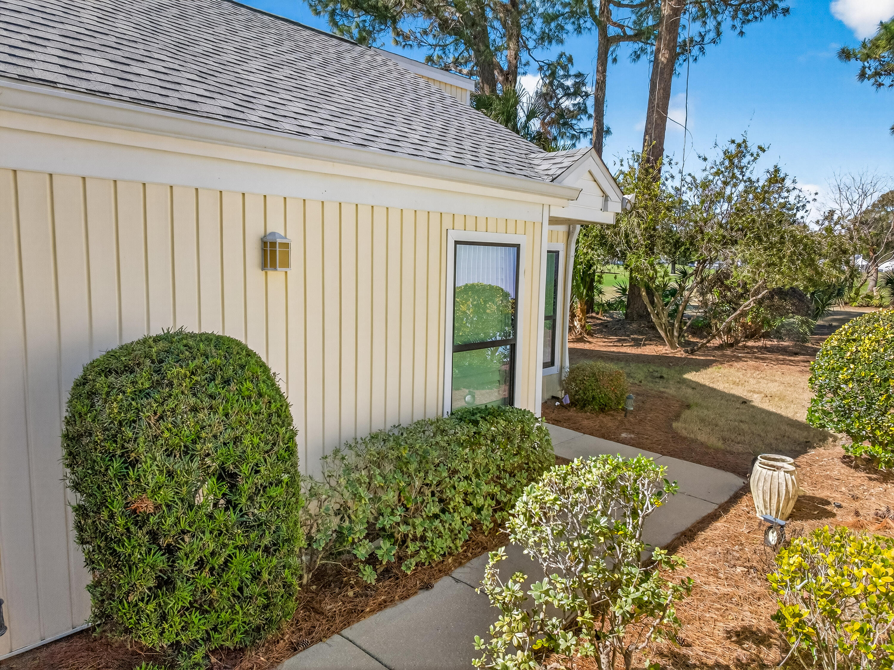 SANDPIPER VILLAGE CONDO - Residential