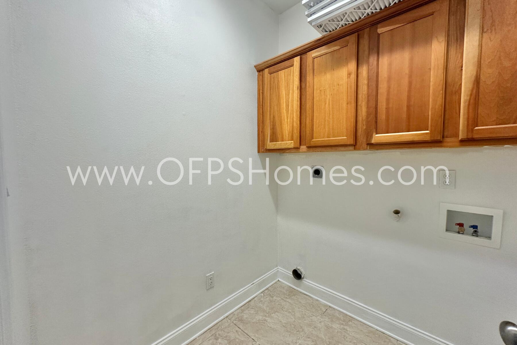 CHANAN ESTATES - Residential Lease