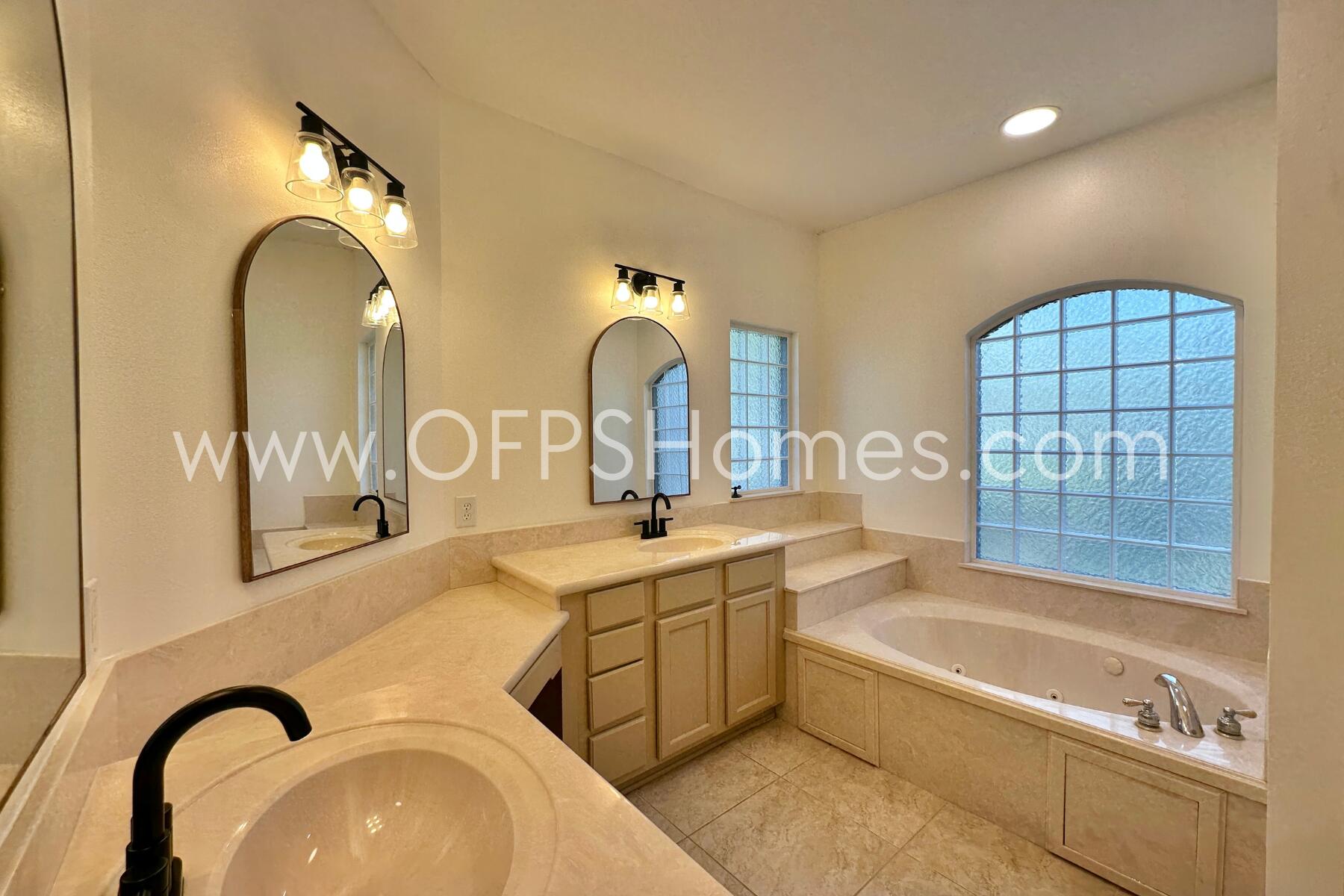 CHANAN ESTATES - Residential Lease