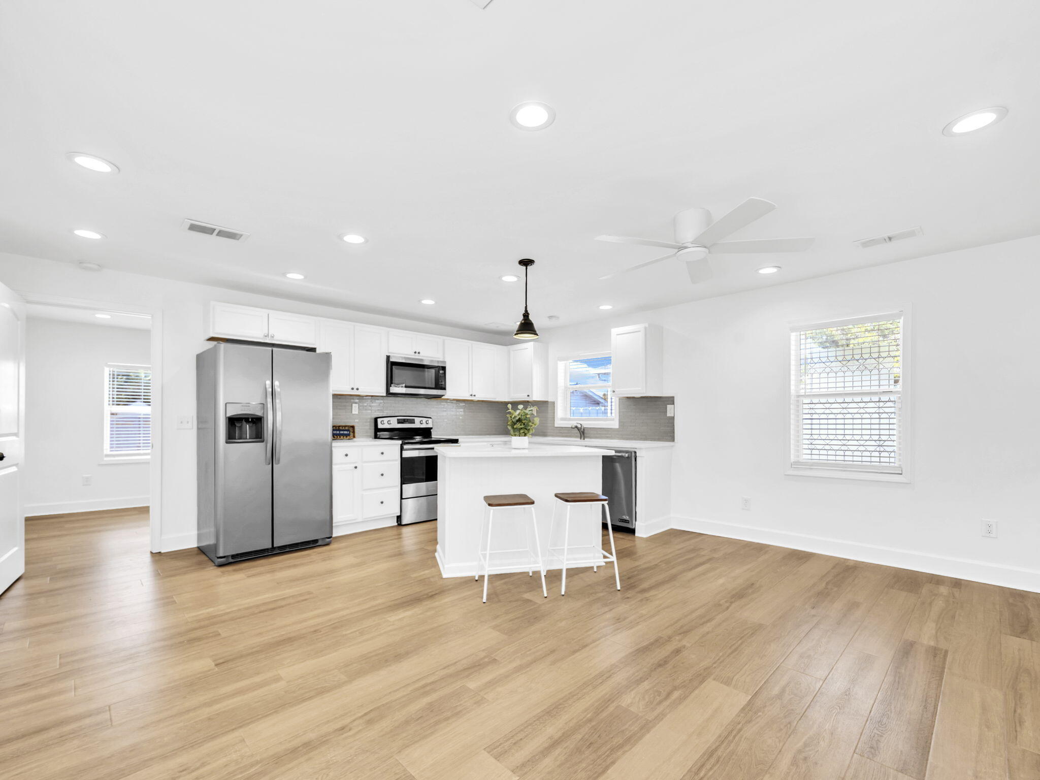 MIRAMAR HEIGHTS - Residential