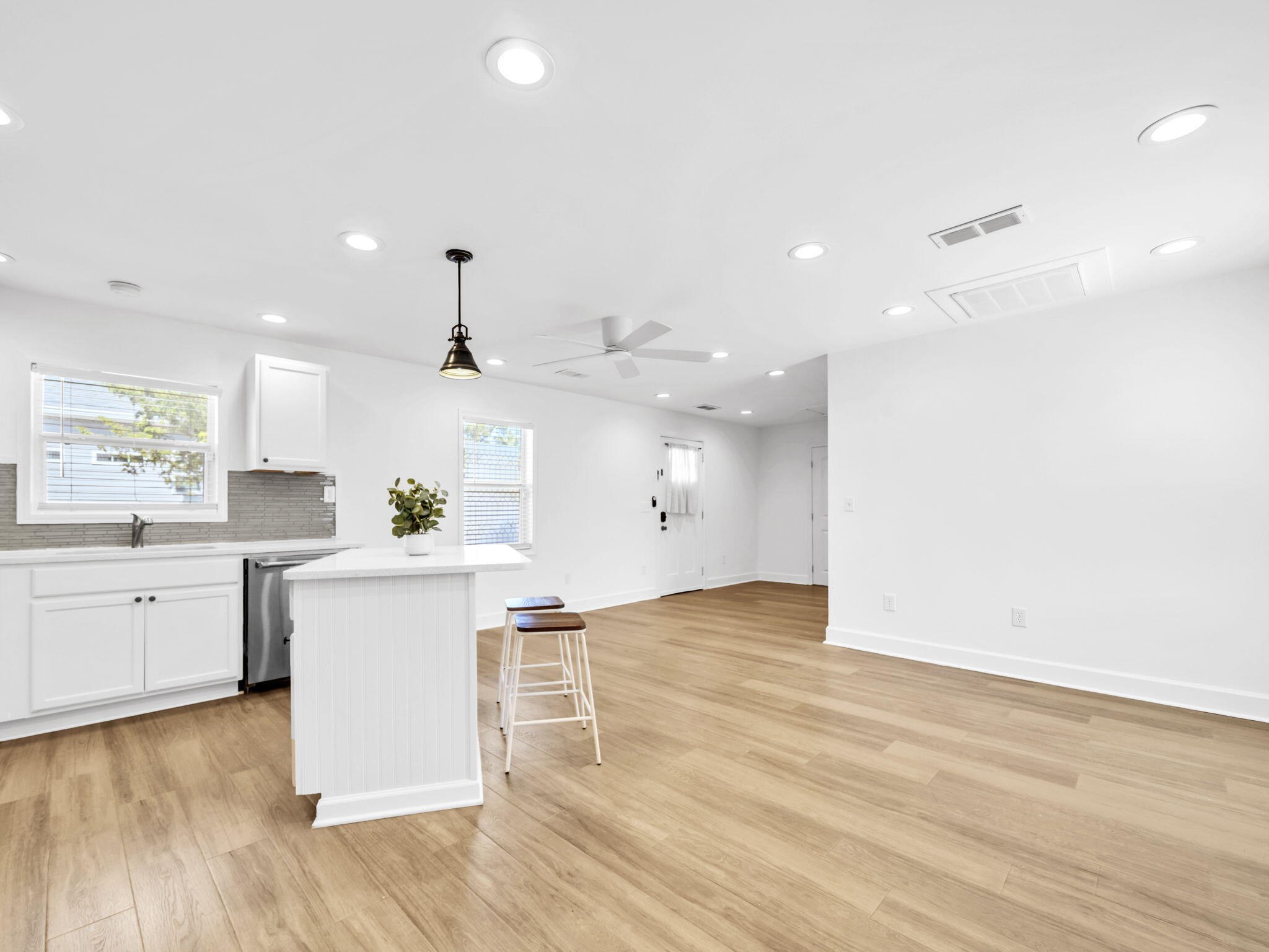 MIRAMAR HEIGHTS - Residential