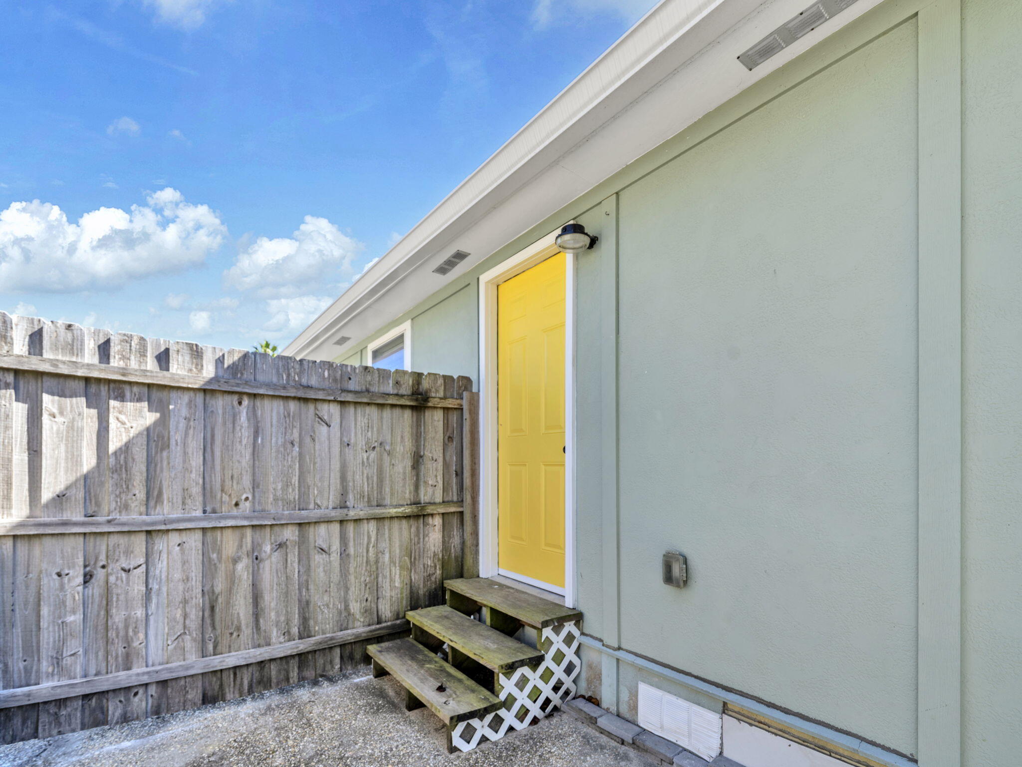 MIRAMAR HEIGHTS - Residential