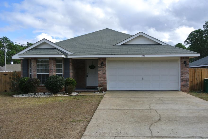 Welcome to your new home. This 3 bedroom
2 bath home on a large corner lot awaits you. You are located in the heart of Navarre close to shopping, library, and Senior Center. Quick access to highway
98 or 87 . Ride your bike to beautiful
Navarre Beach with emerald green waters and crystal white sandy beaches.
This home boast Bamboo laminate flooring
throughout, with tile flooring in baths.
large open floor plan and all window treatments convey.
Homeowner just fenced this large corner lot. The master Bathroom is handicap accessible.
Come live the Florida Dream, don't let this one get away.