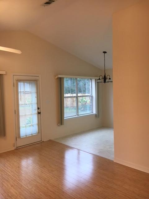 HAMPTON RIDGE ESTATES 1ST ADD - Residential