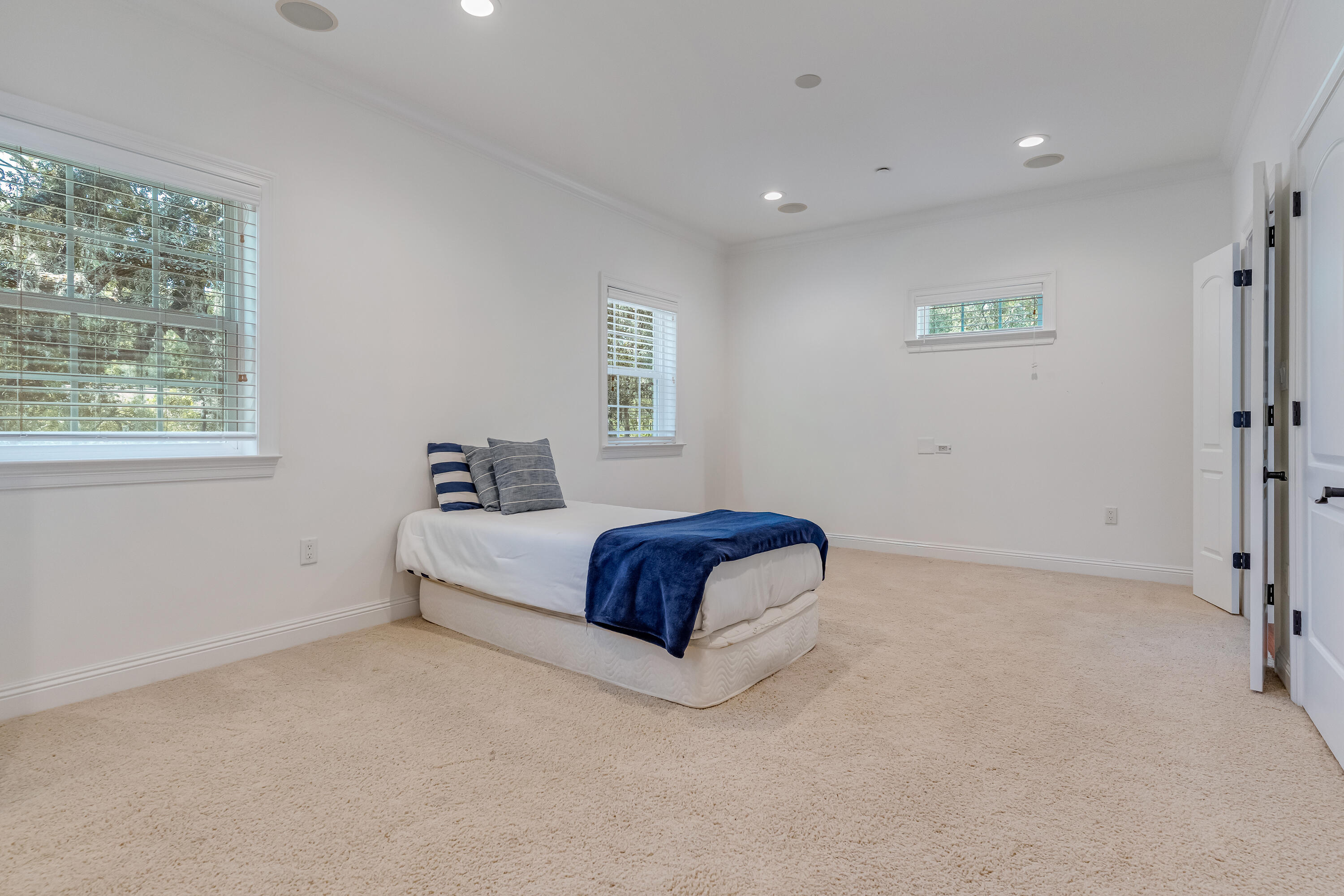 KENWOOD S/D - Residential