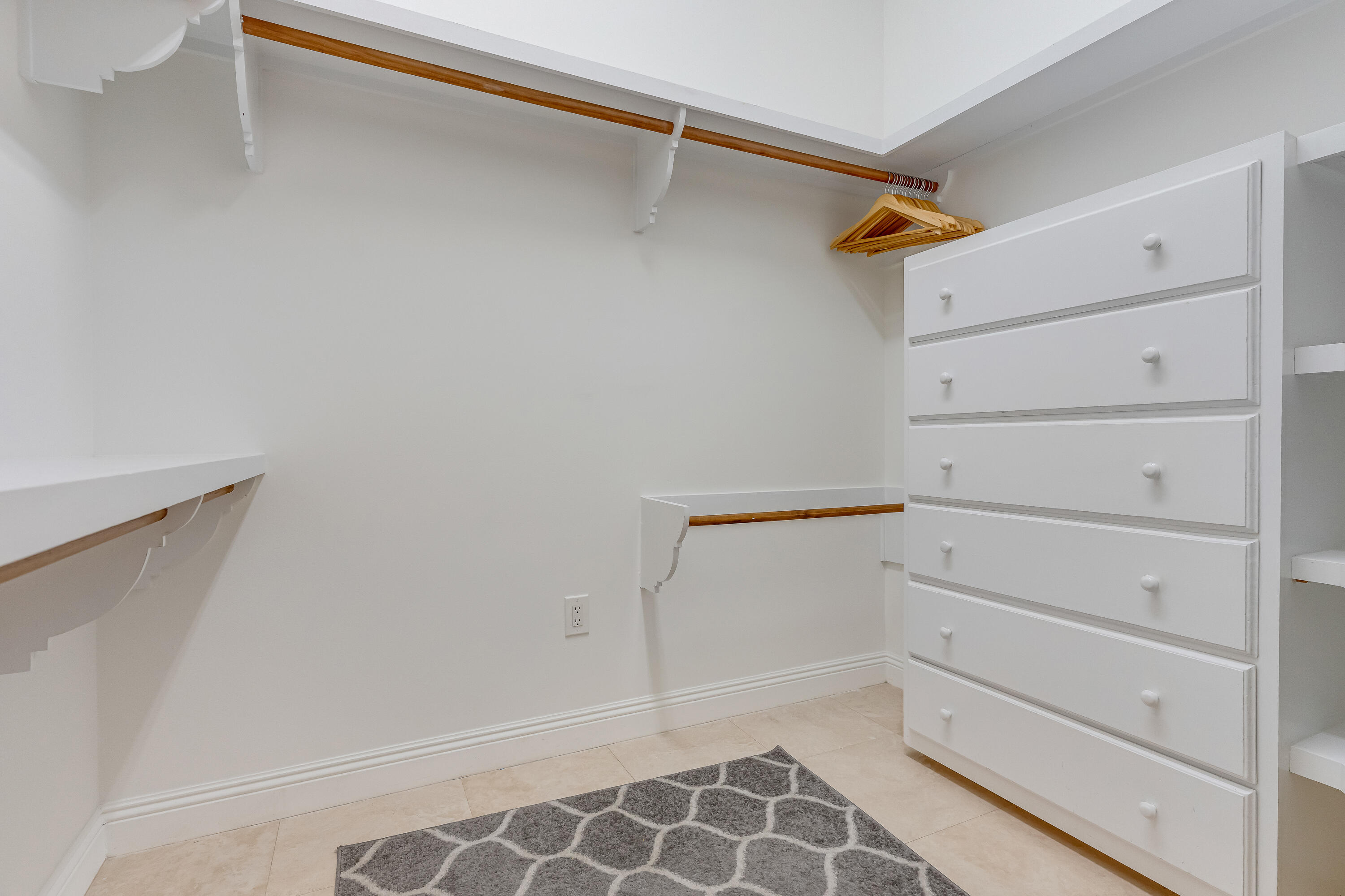 KENWOOD S/D - Residential