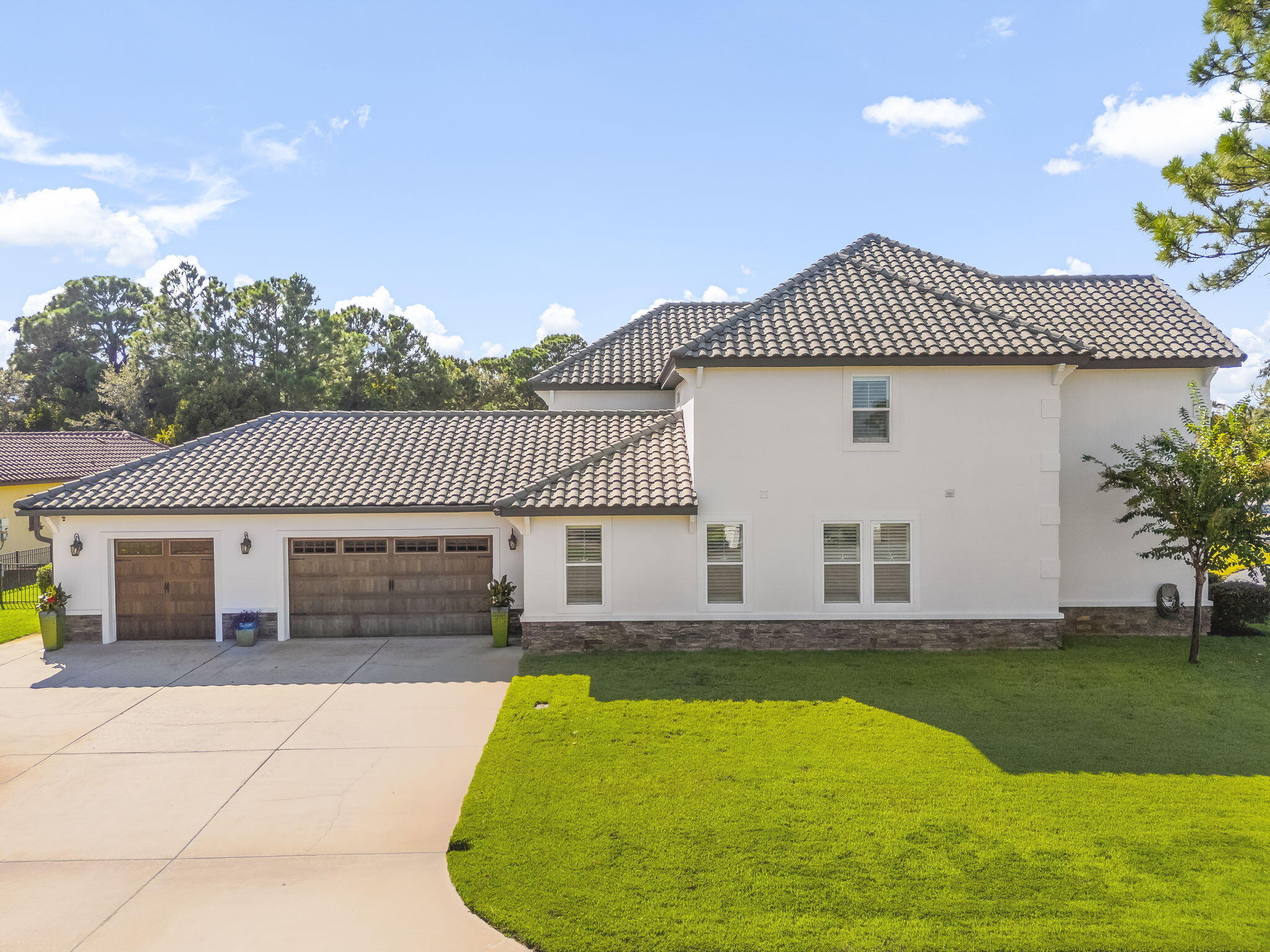 EMERALD BAY PH 1-B - Residential