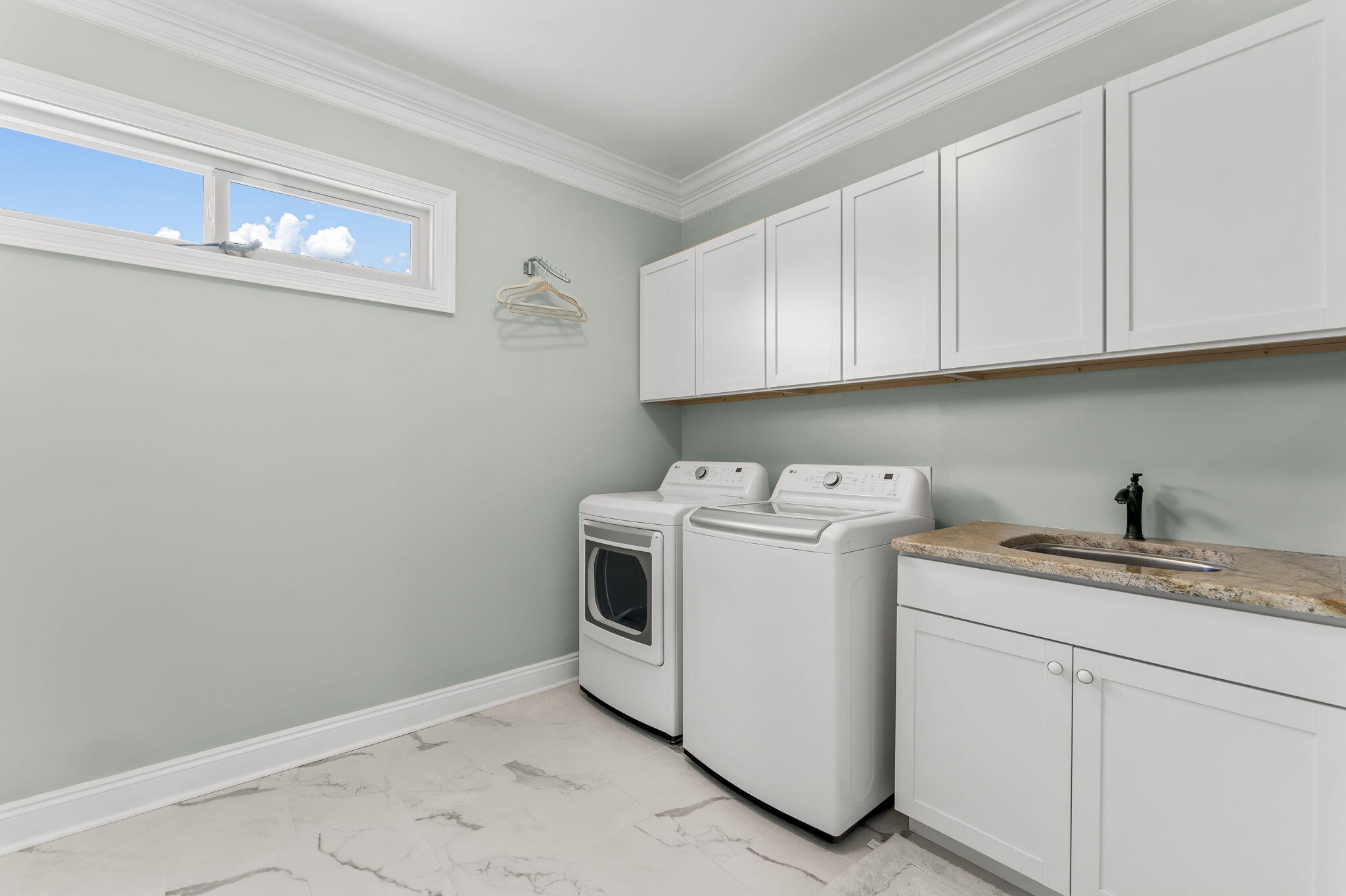 EMERALD BAY PH 1-B - Residential