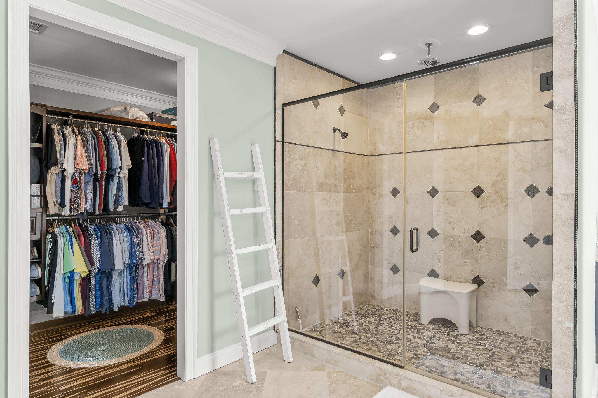 EMERALD BAY PH 1-B - Residential