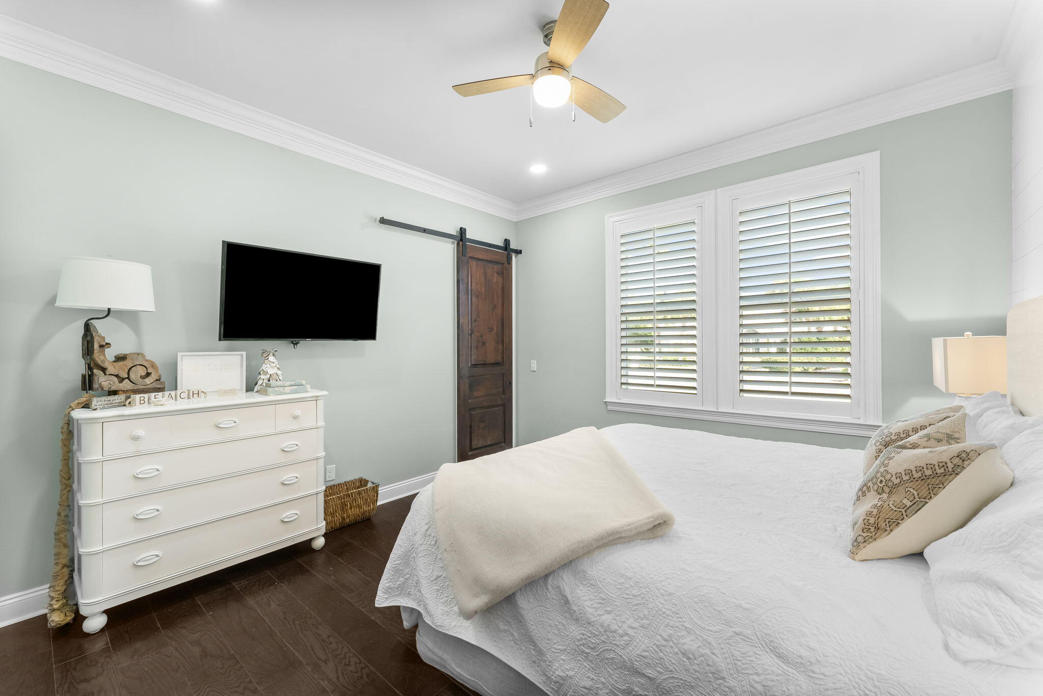 EMERALD BAY PH 1-B - Residential