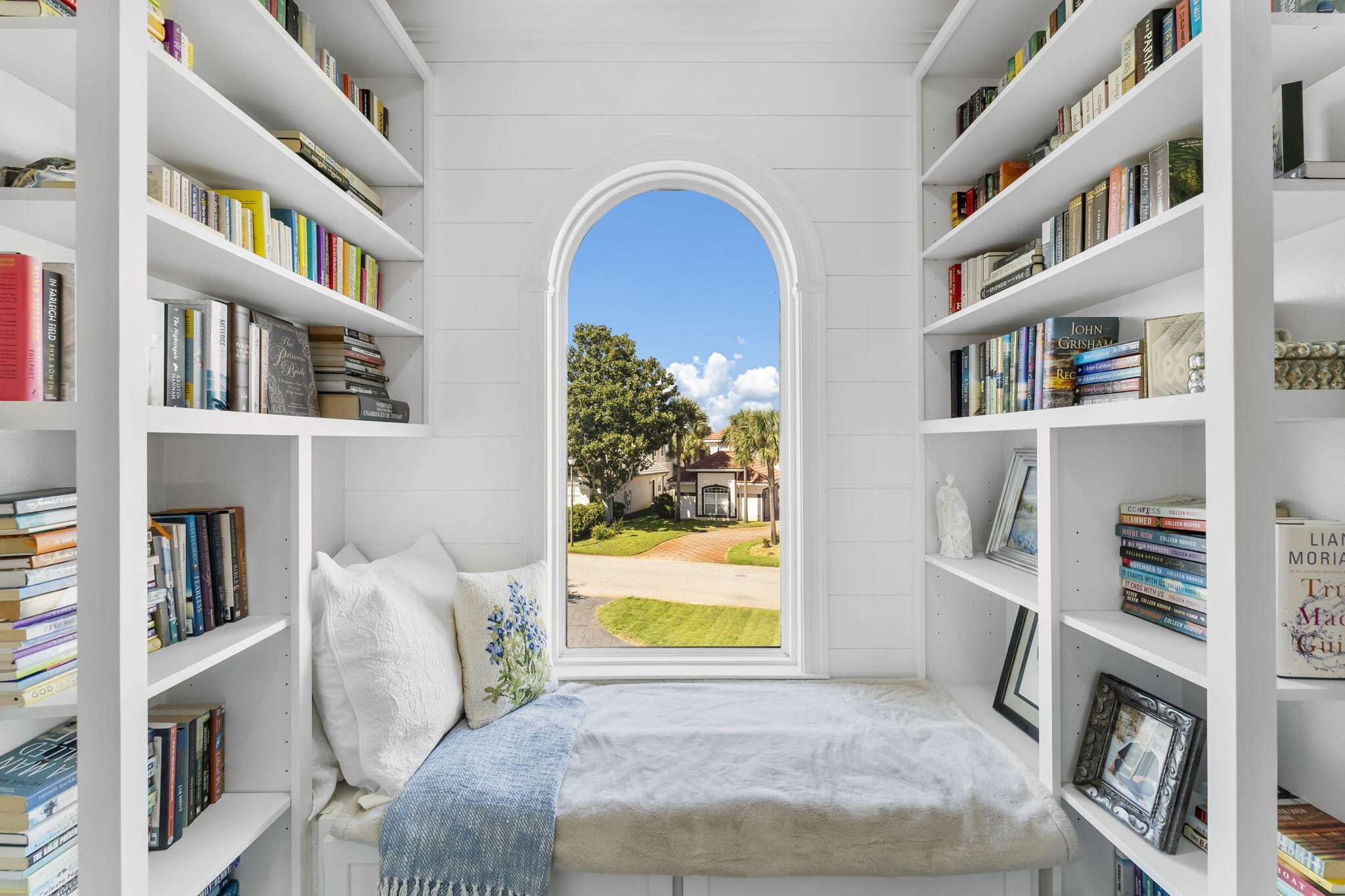 EMERALD BAY PH 1-B - Residential