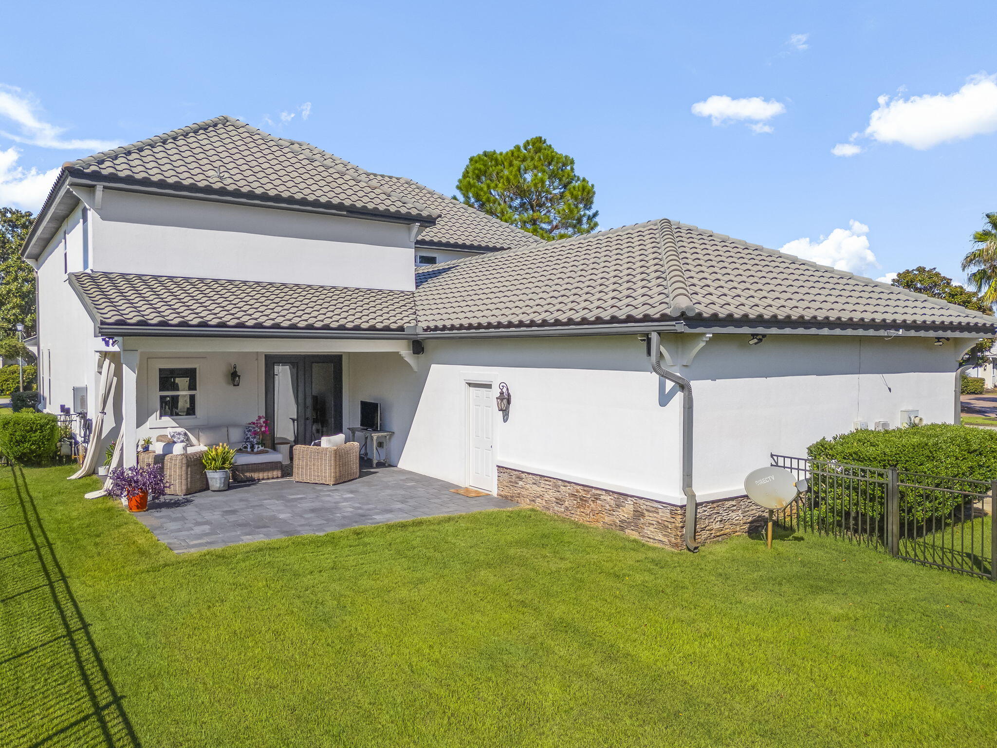 EMERALD BAY PH 1-B - Residential