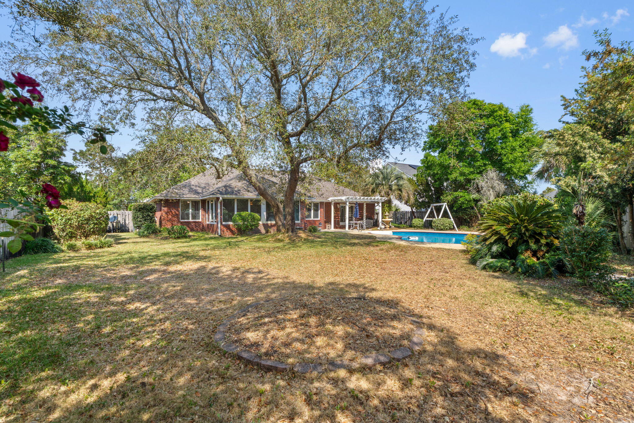 TIGER POINT - Residential