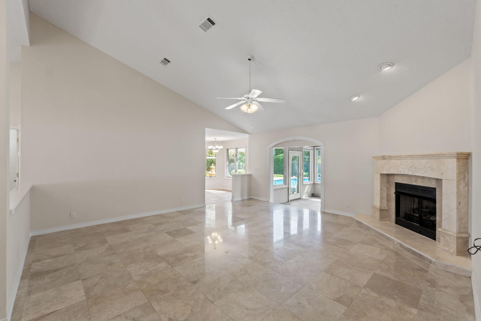 TIGER POINT - Residential