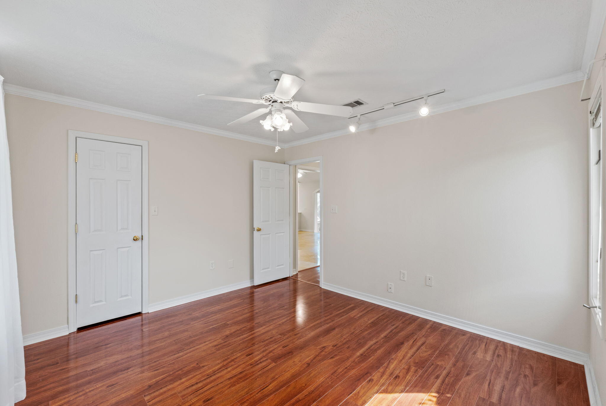 TIGER POINT - Residential