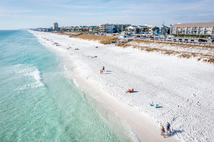 PAVILION PALMS - Residential