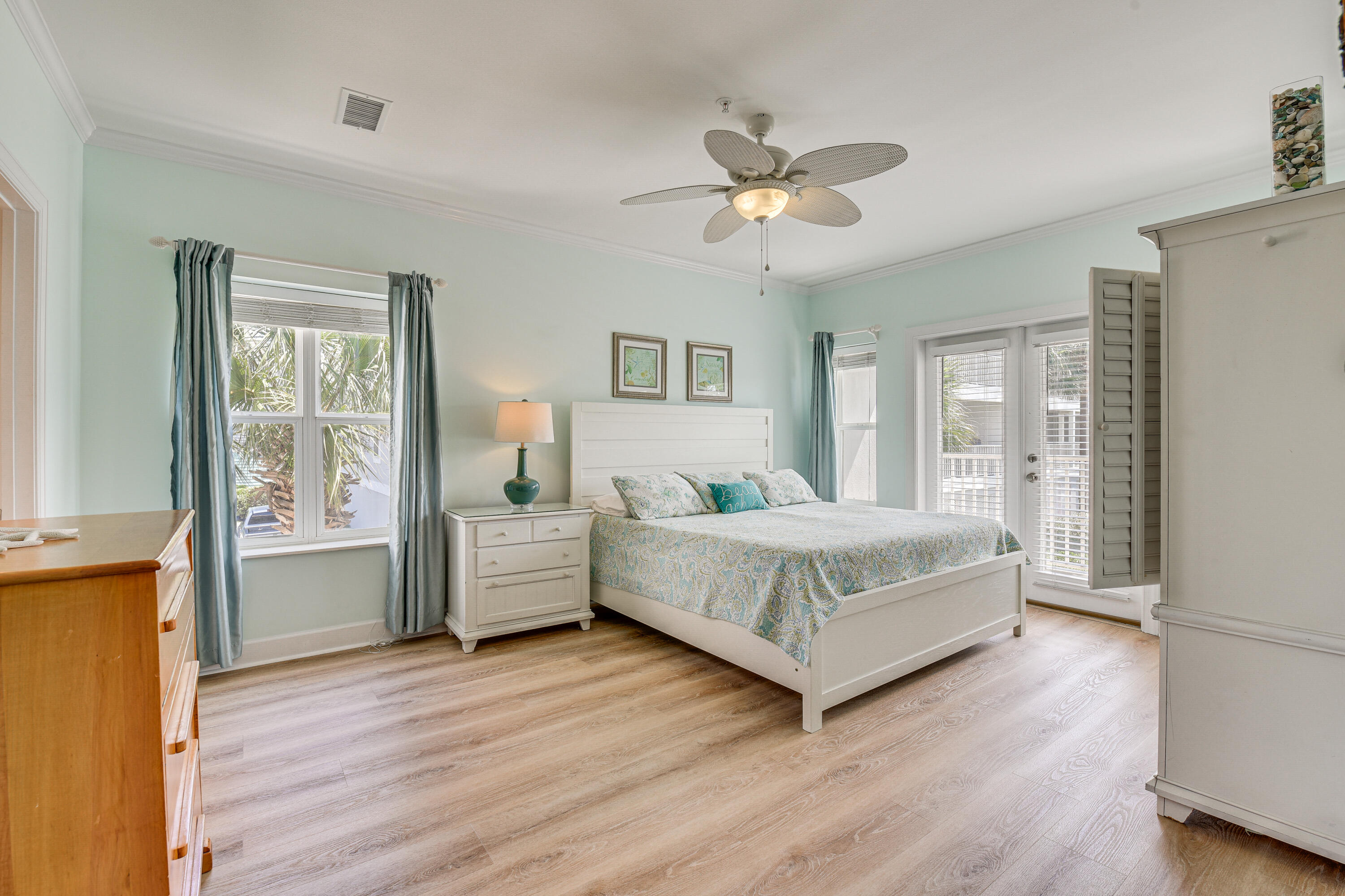 PAVILION PALMS - Residential