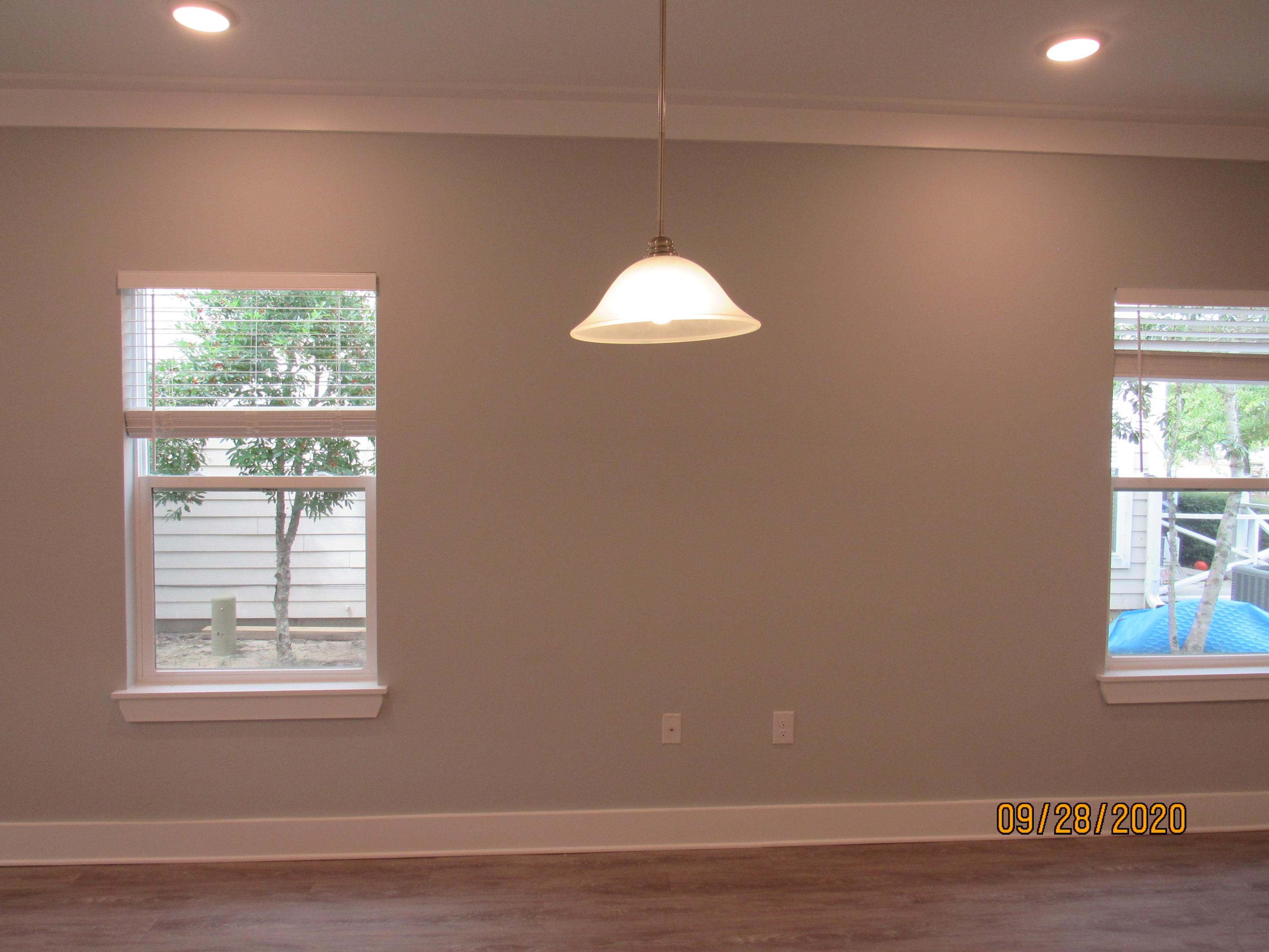 VERANDAS AT FREEPORT - Residential Lease