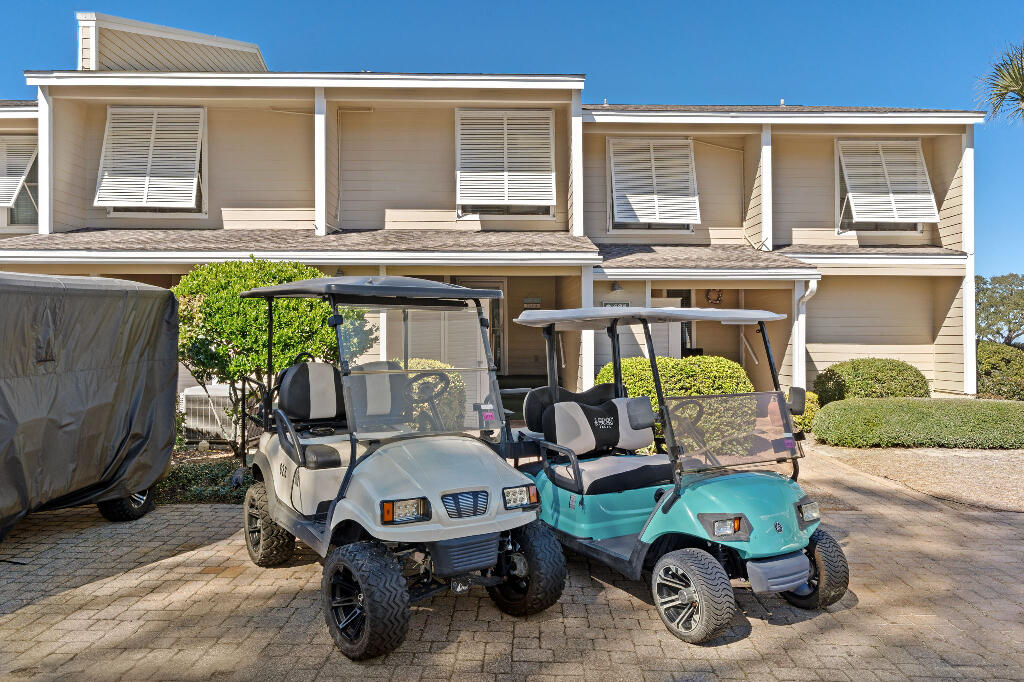 SANDESTIN BEACH VILLAS - Residential