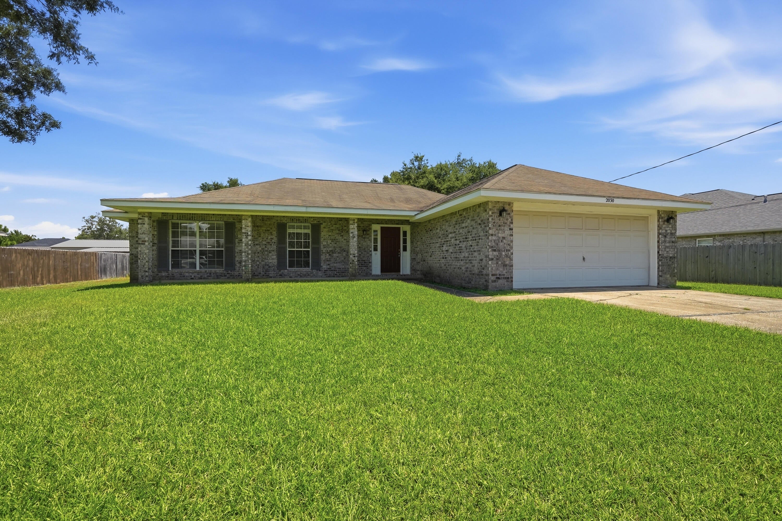 2030 Hawthorne Drive