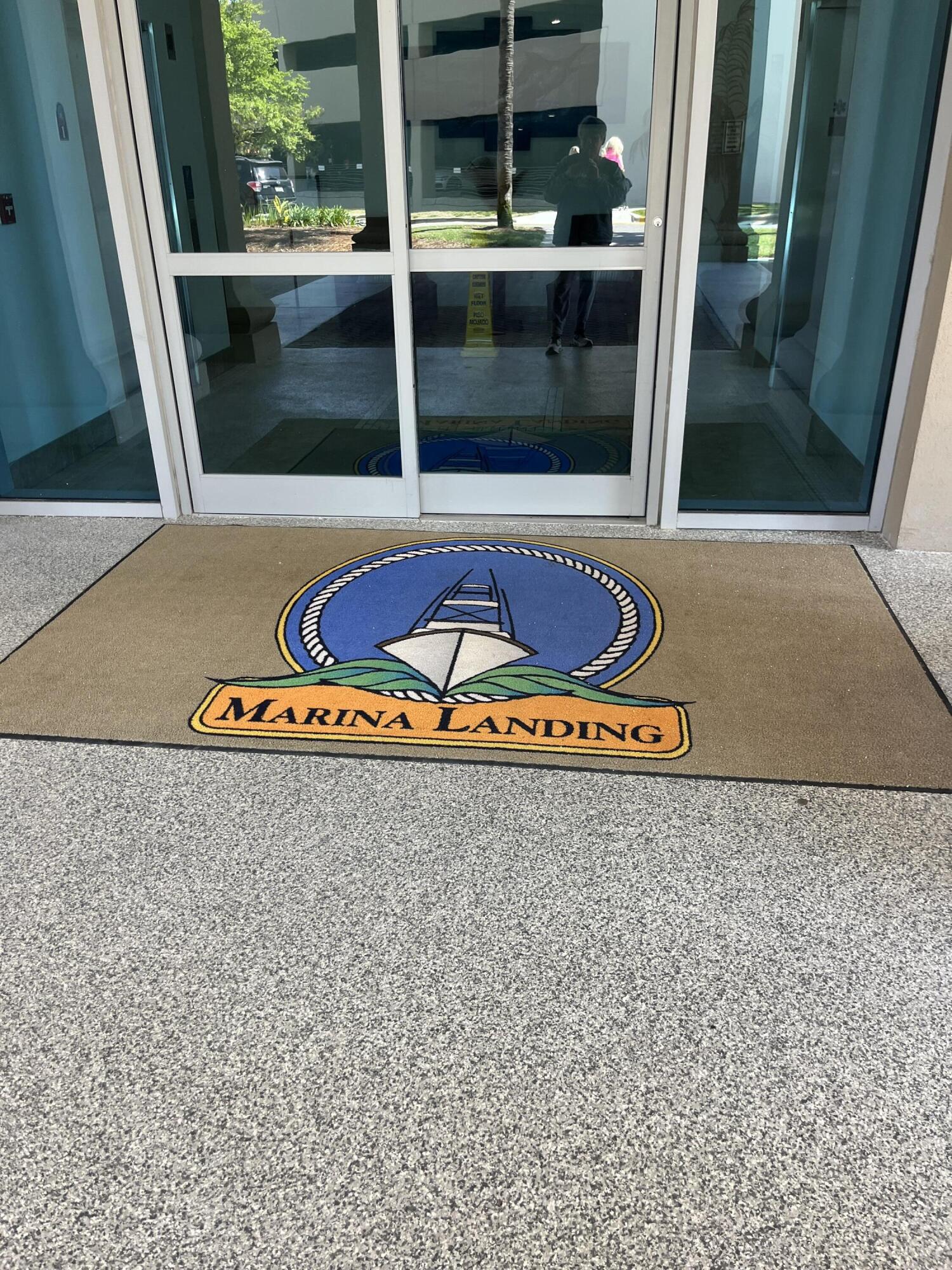 MARINA LANDING - Residential
