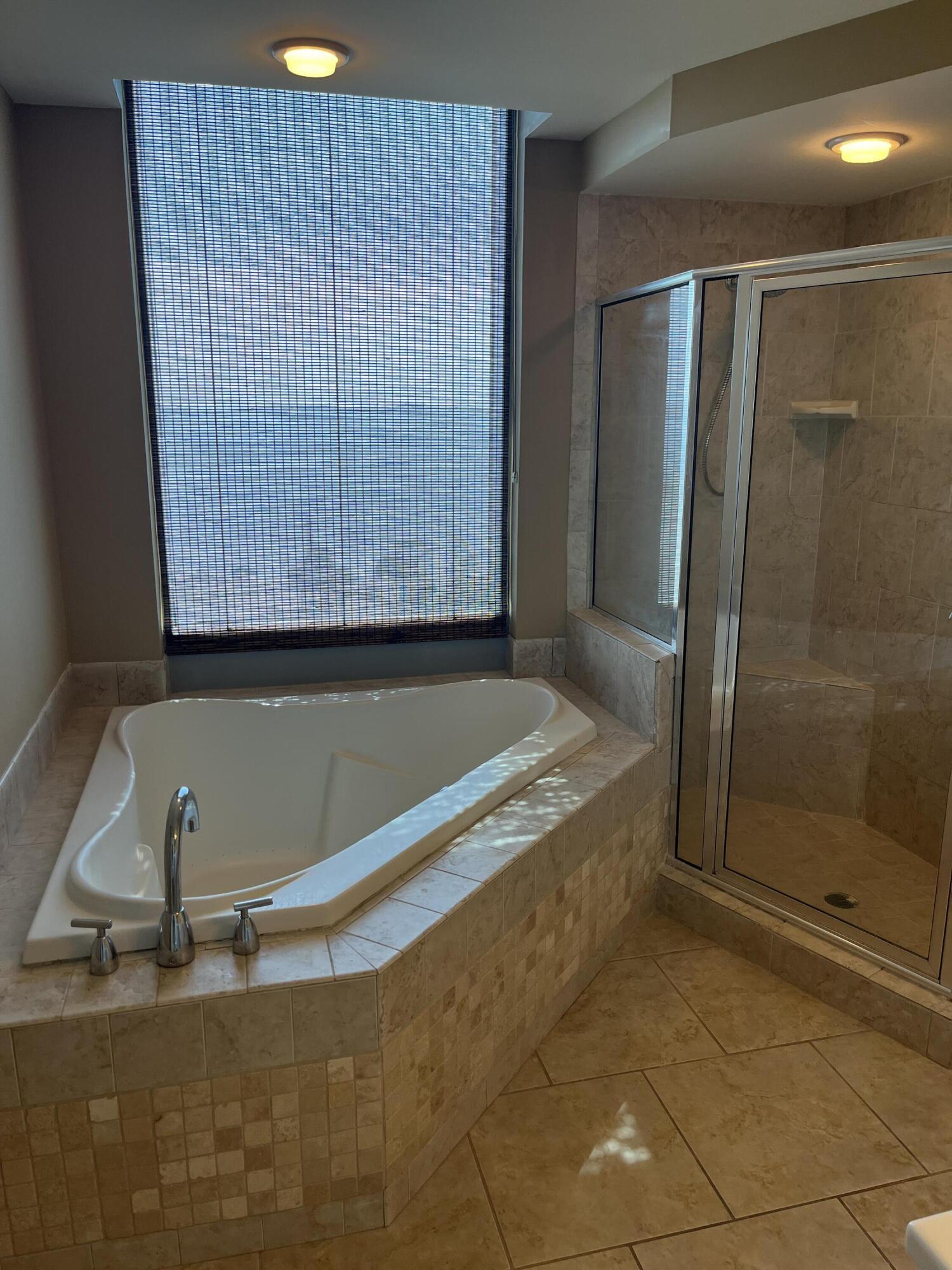 MARINA LANDING - Residential