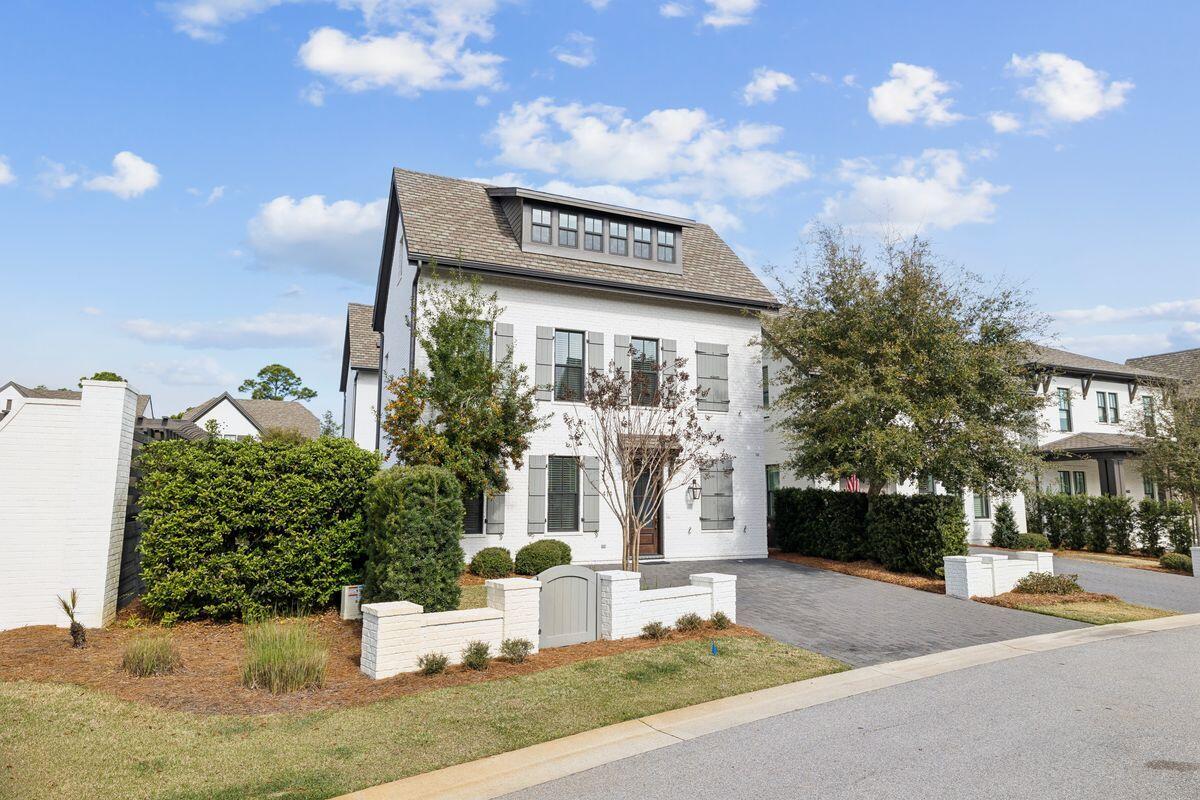 Ridgewalk - Residential