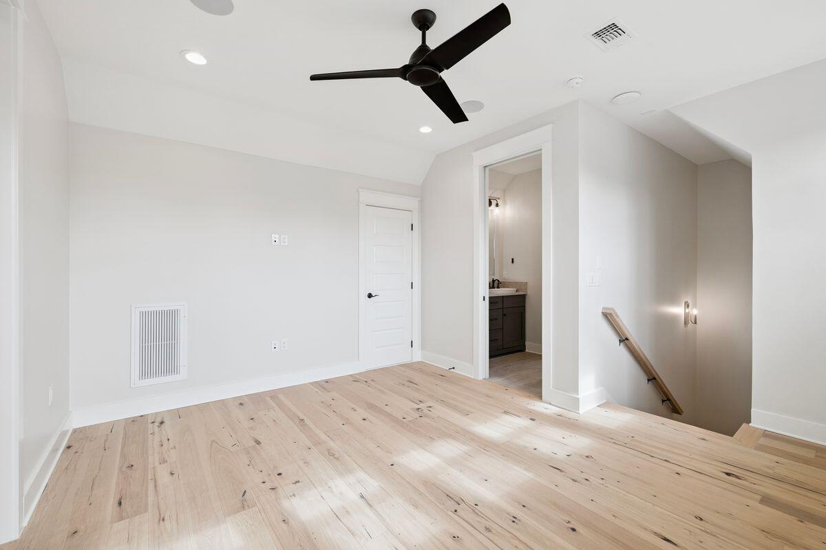 Ridgewalk - Residential