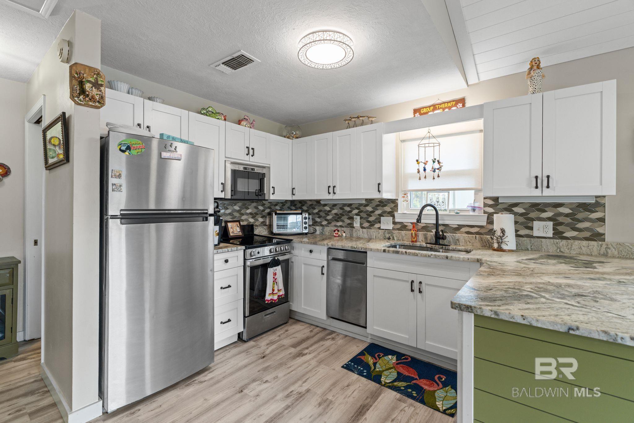 1028 W Beach Boulevard 14