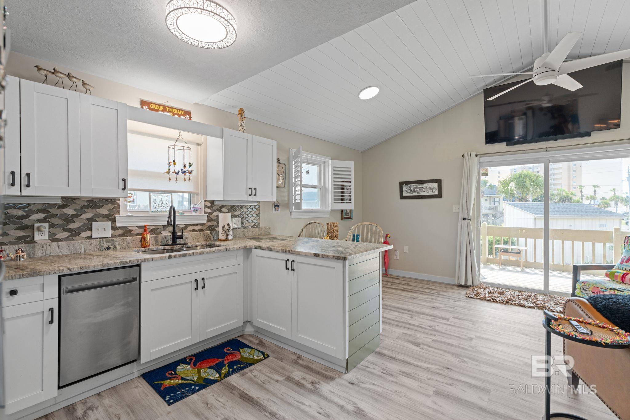 1028 W Beach Boulevard 14