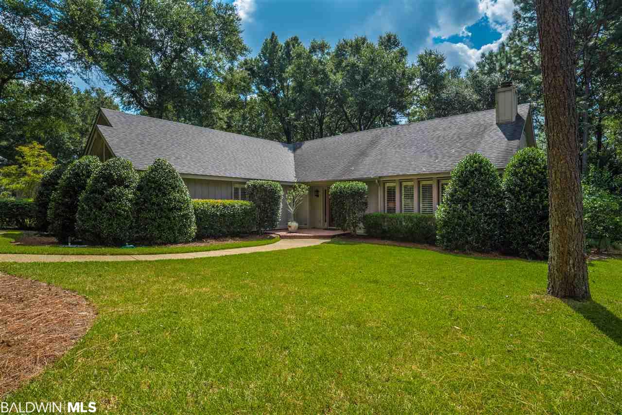 Photo 1 of 42 — 720 Oak Bluff Drive, Daphne, AL 36526