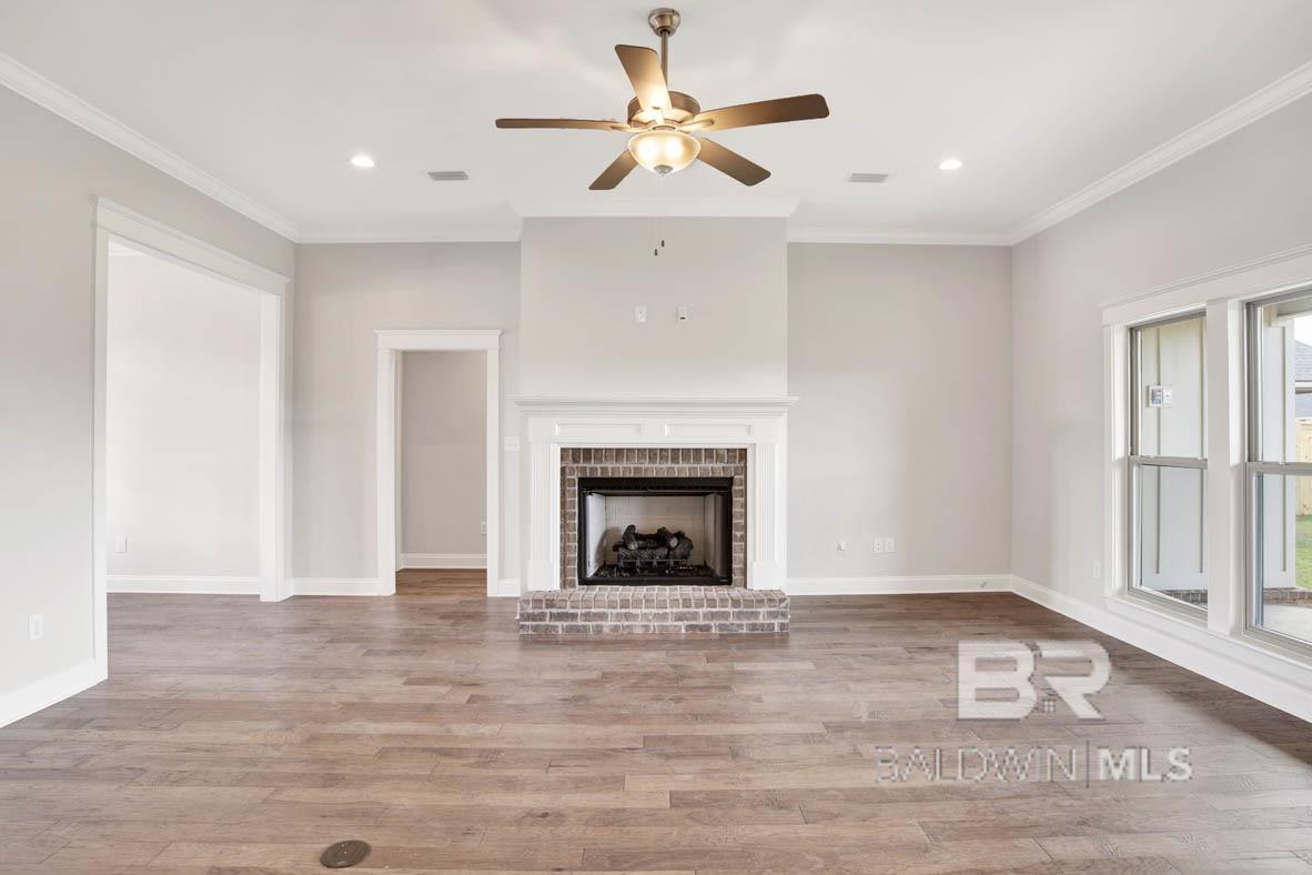 408 Bloomsbury Avenue