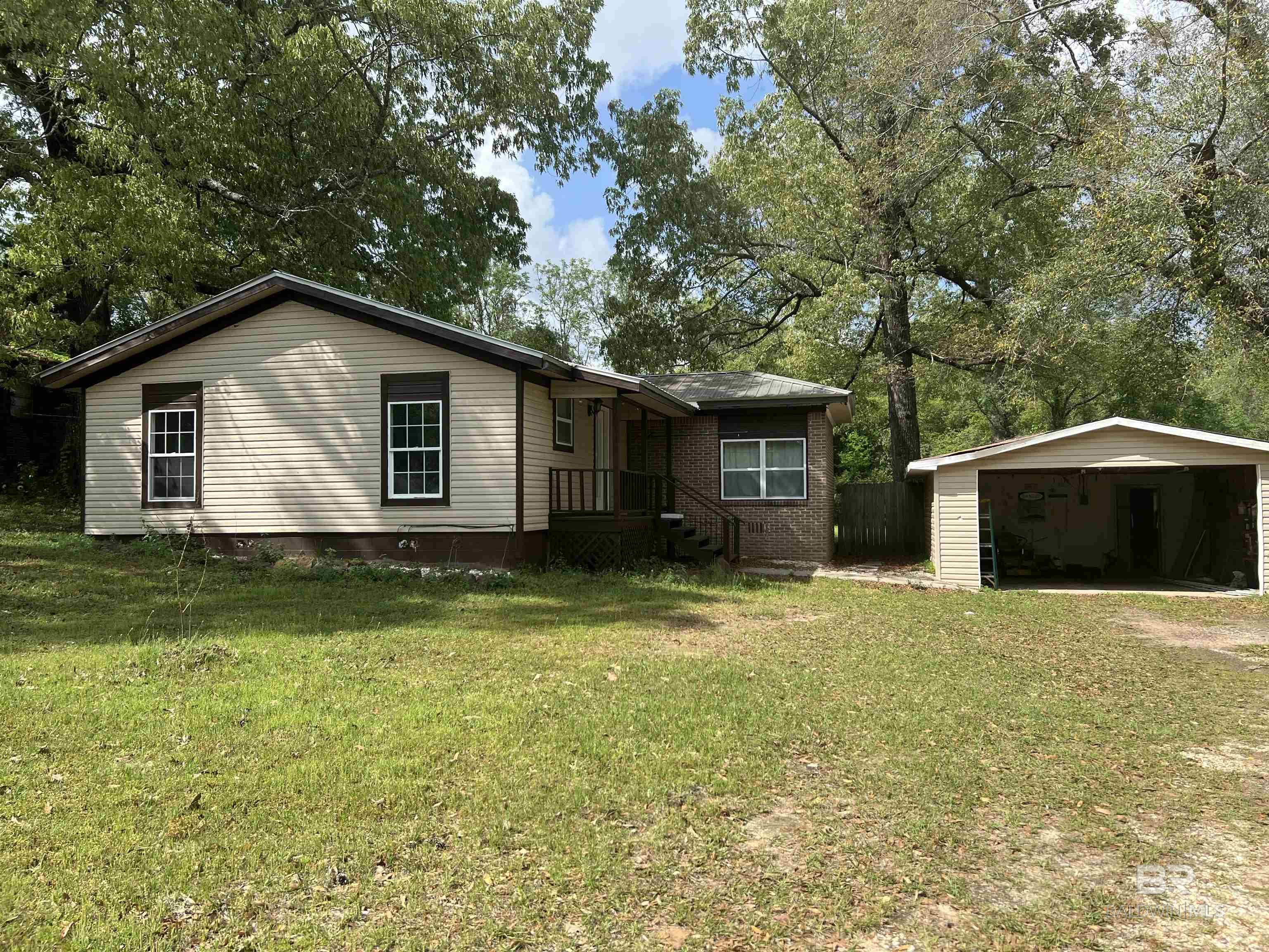 Listing image 2