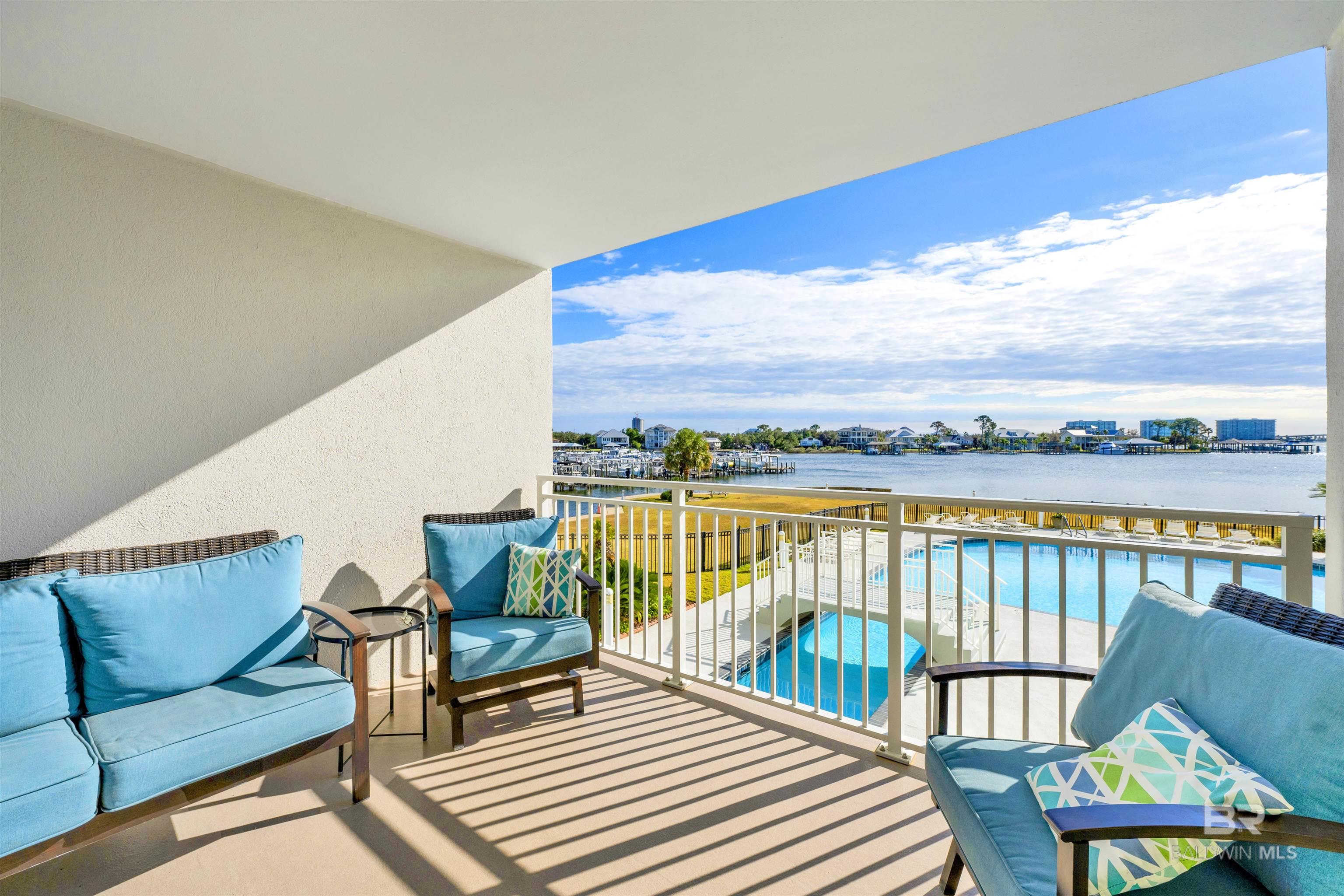 4610 White Avenue 204