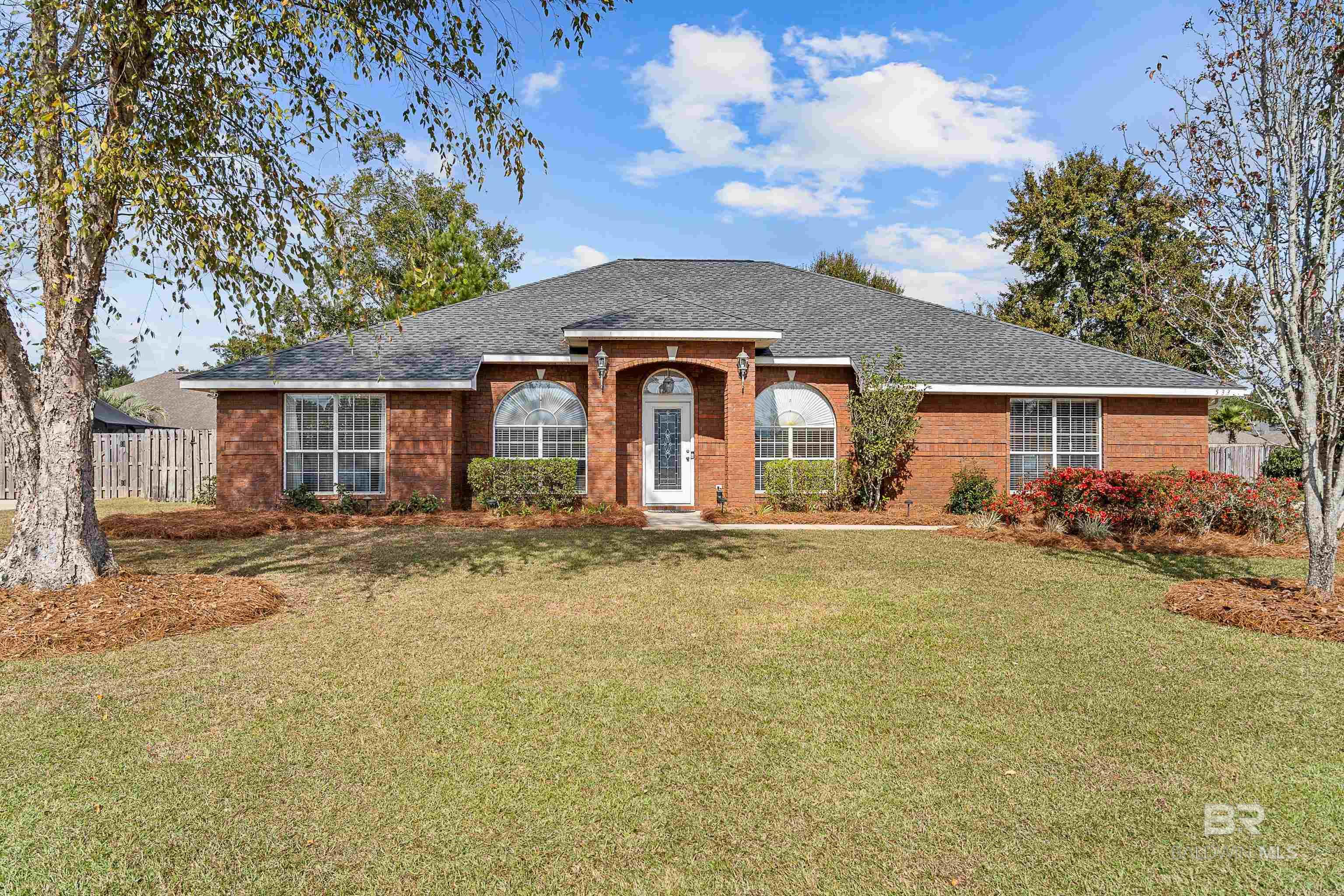 533 Sheffield Avenue