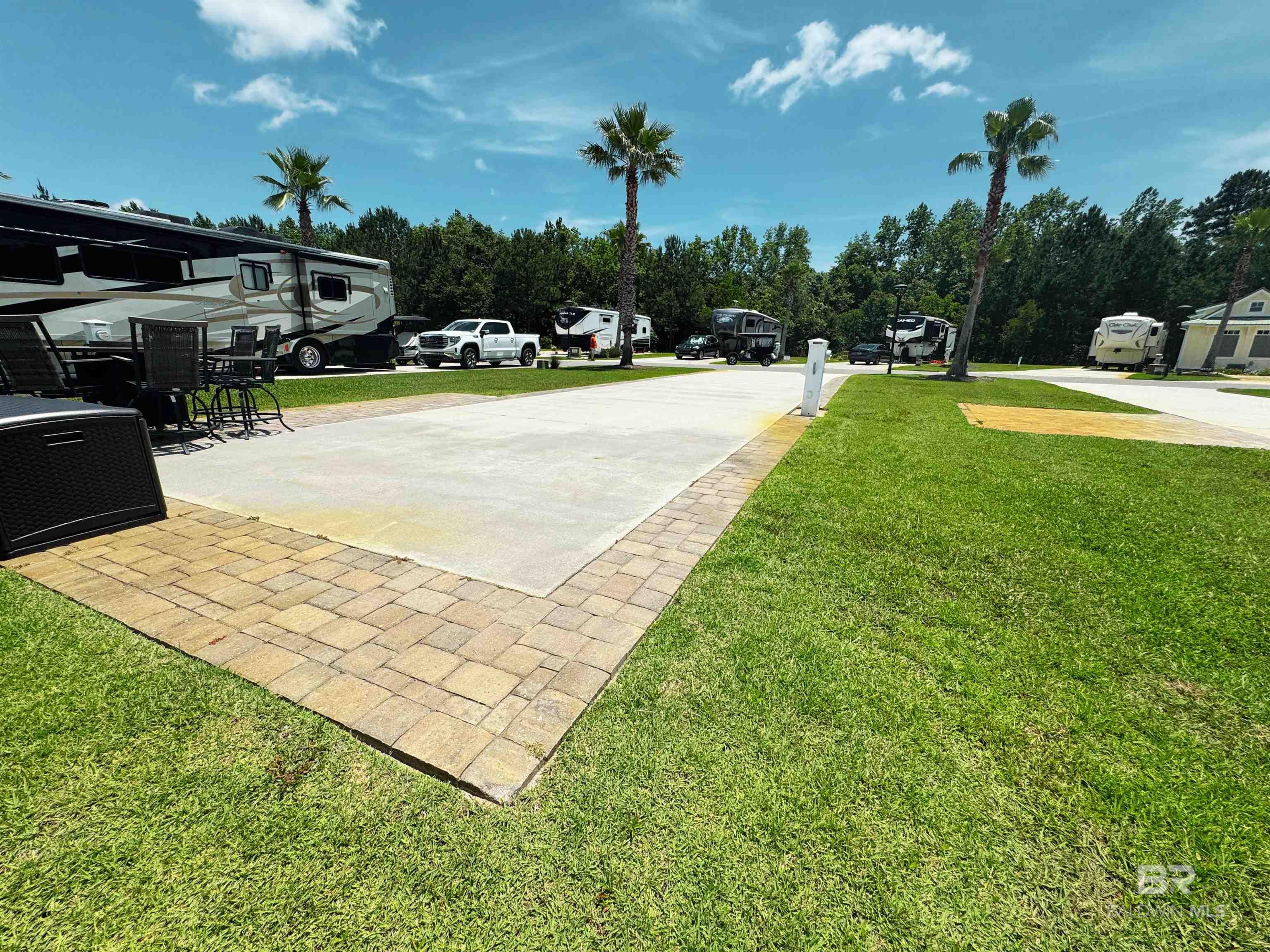 11868 Gateway Drive - Photo 3