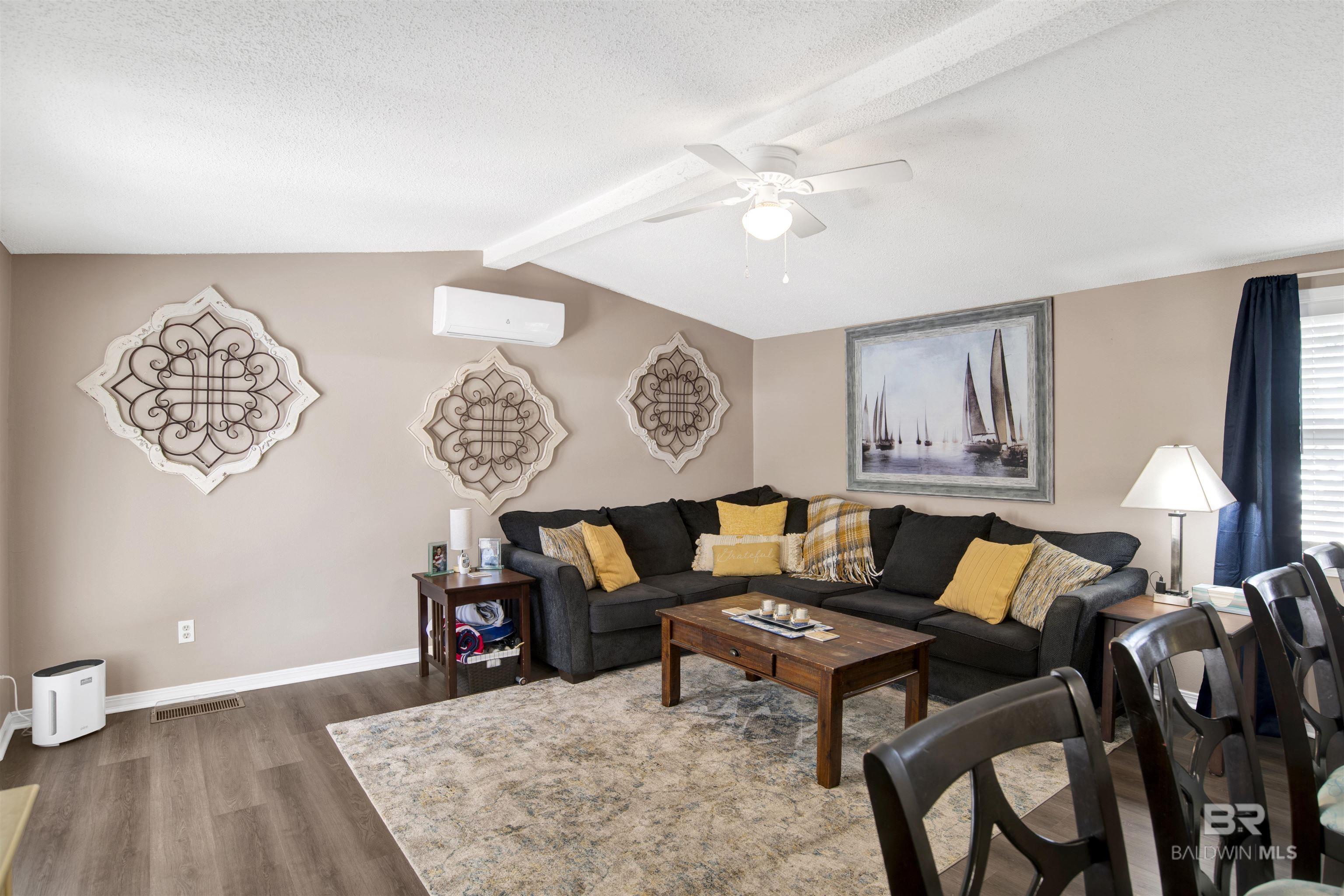 5590 Louisiana Street