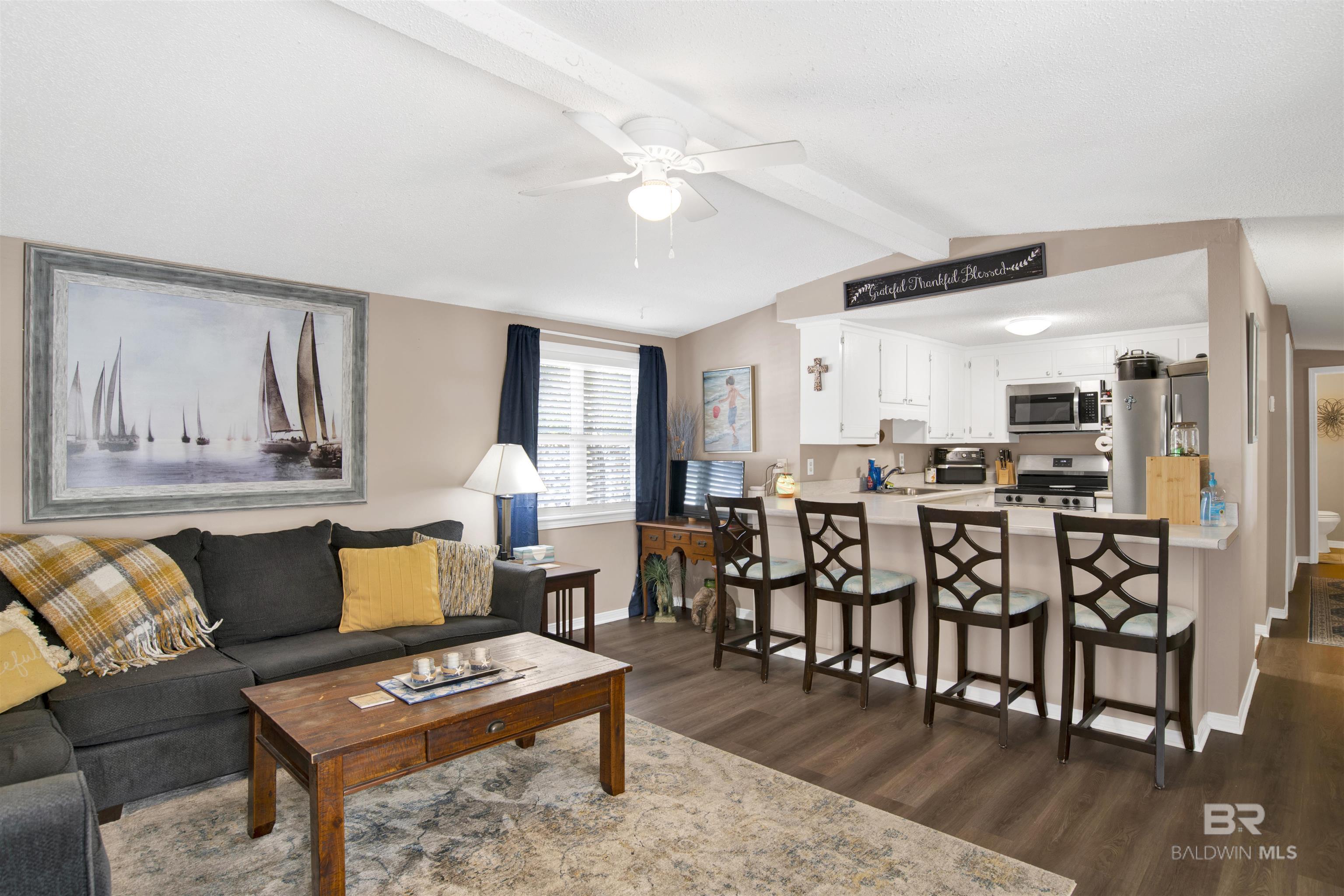 5590 Louisiana Street