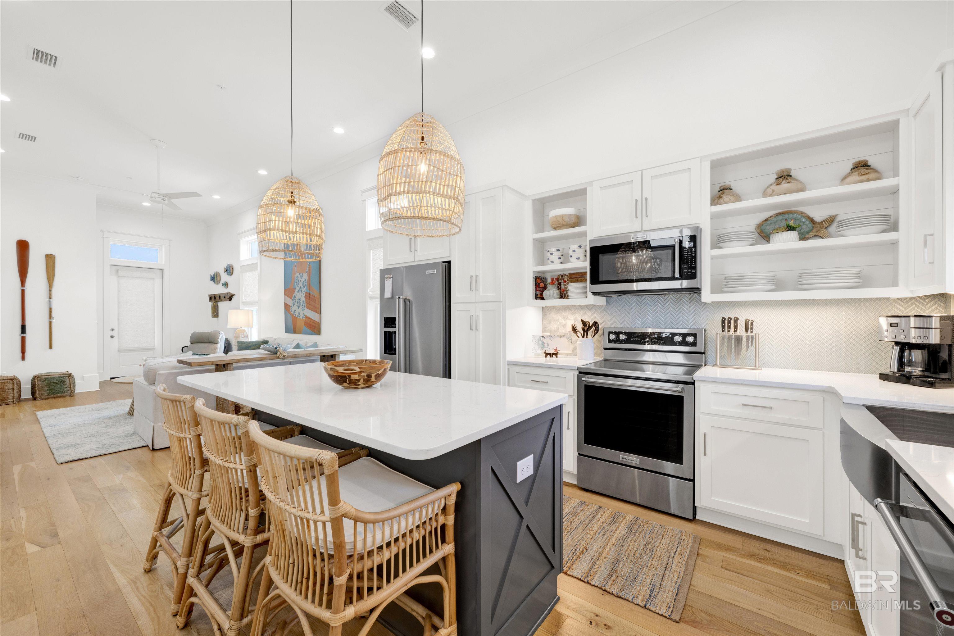 2489 Saltgrass Way 23