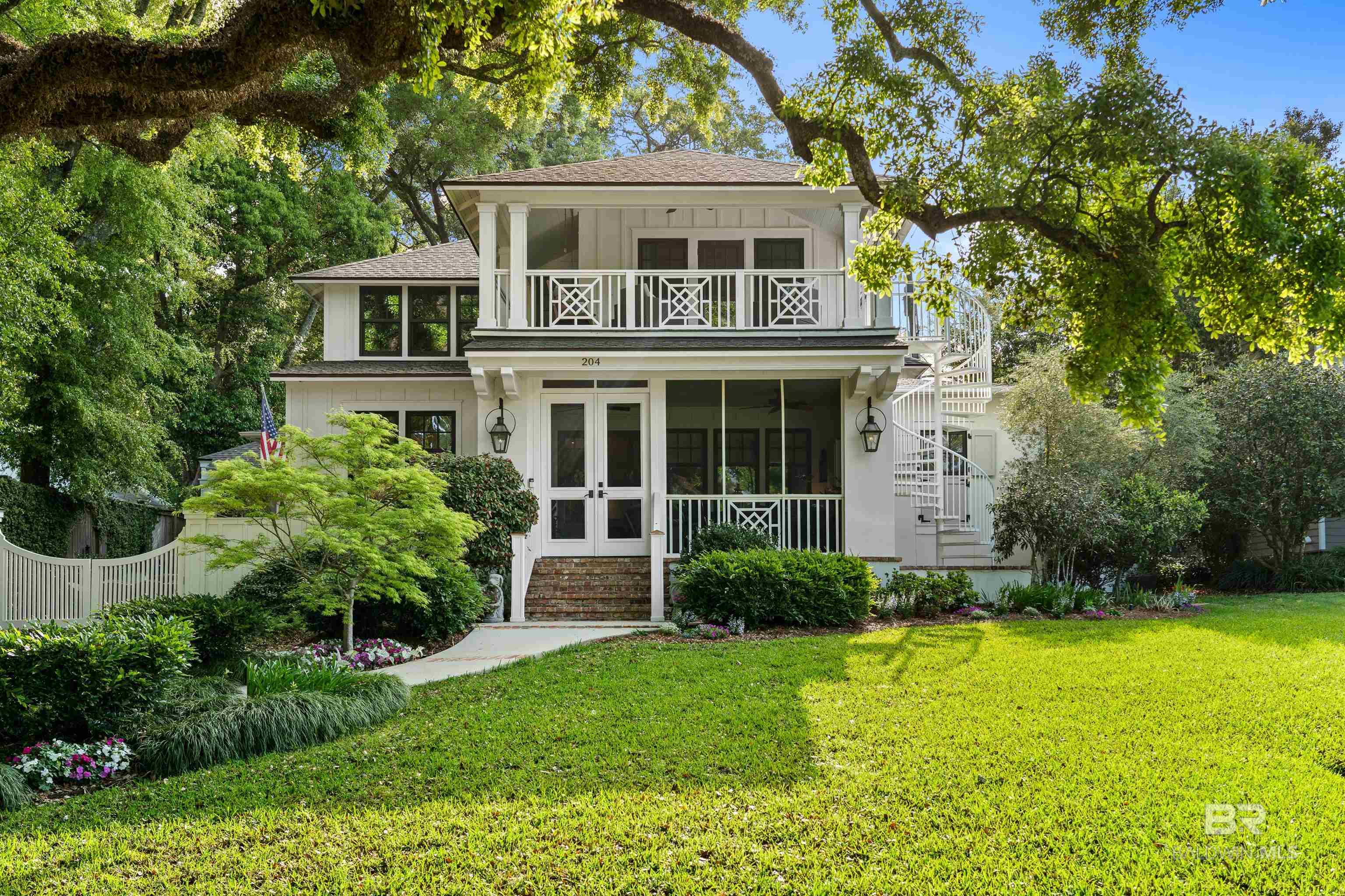 204 N Bayview Street